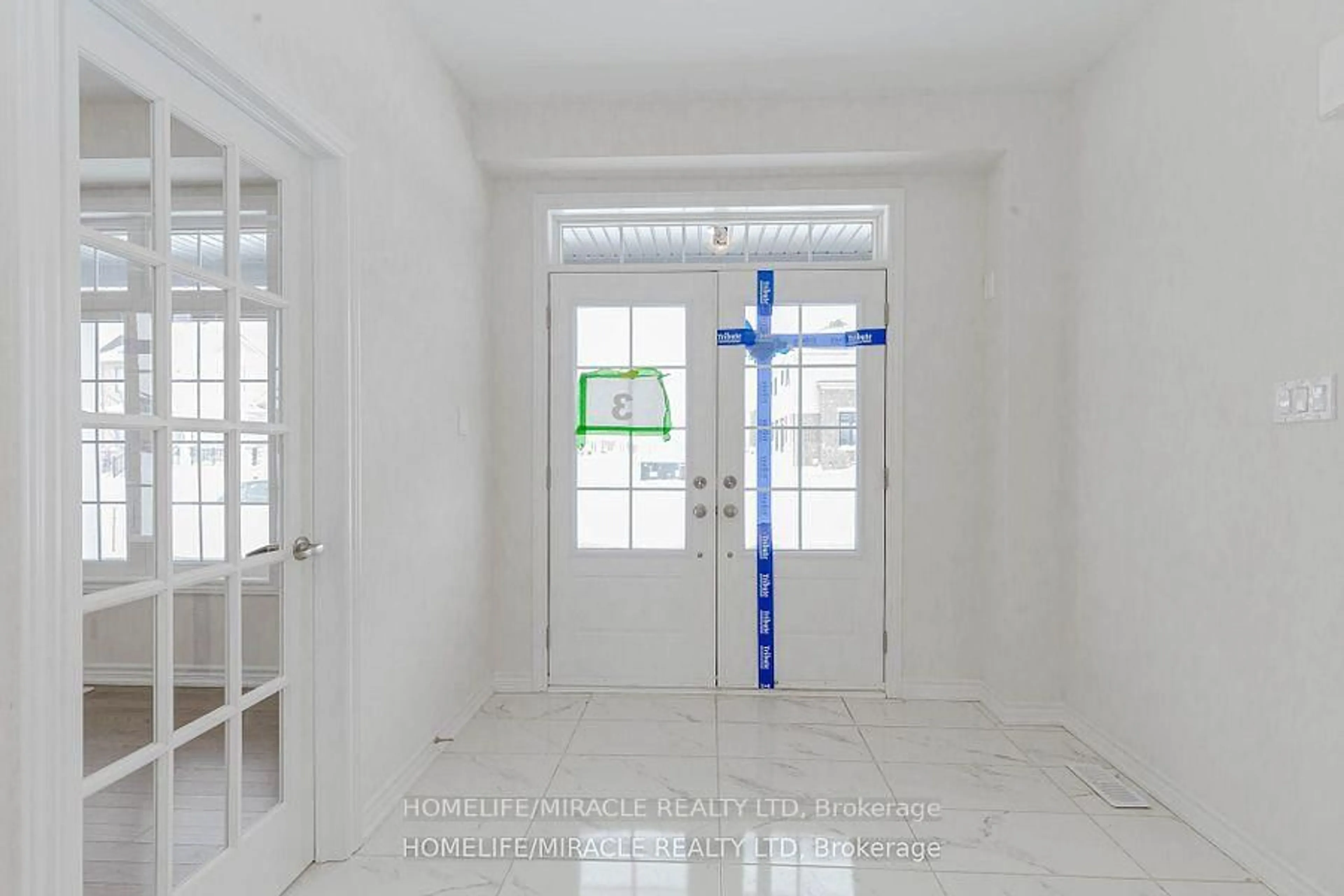 Indoor entryway for 188 Rea Dr, Centre Wellington Ontario N1M 0K2