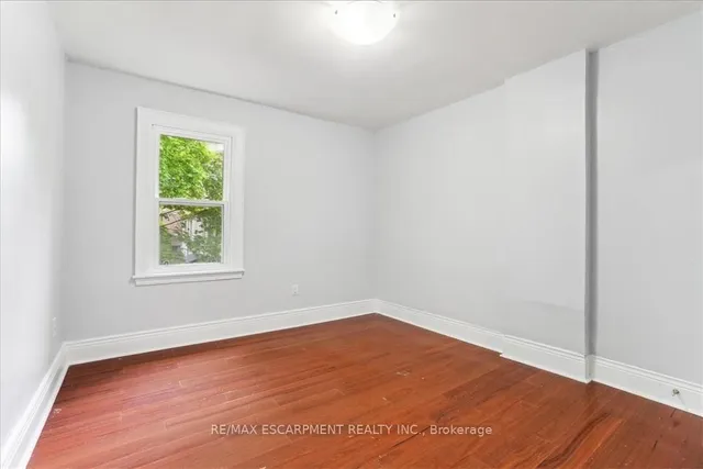 Additional property image - 1160 King St