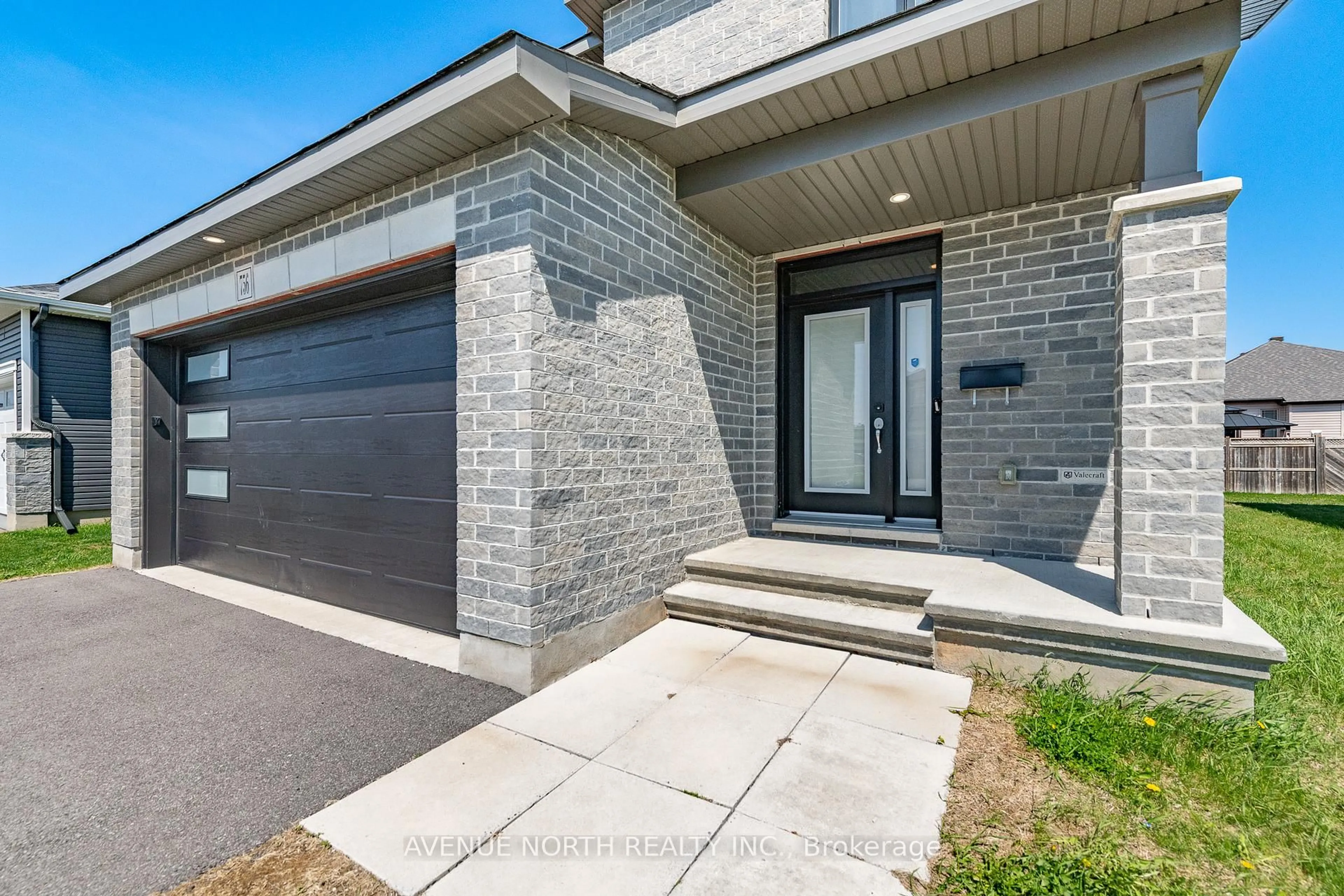 Home with brick exterior material, street for 756 NAMUR St, Russell Ontario K0A 1W0