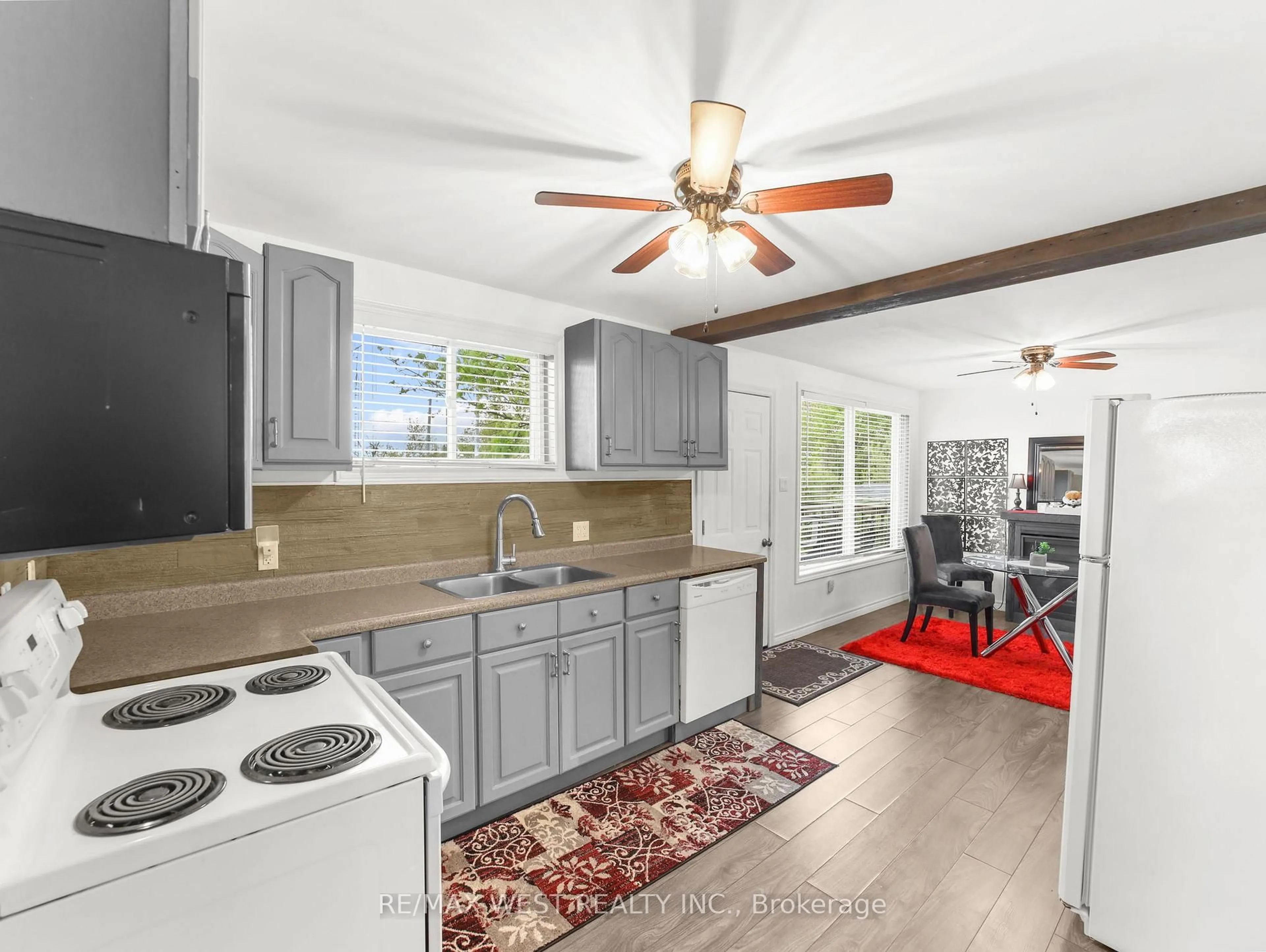 Open concept kitchen, unknown for 14 Westmoreland Lane, Haldimand Ontario N0A 1P0