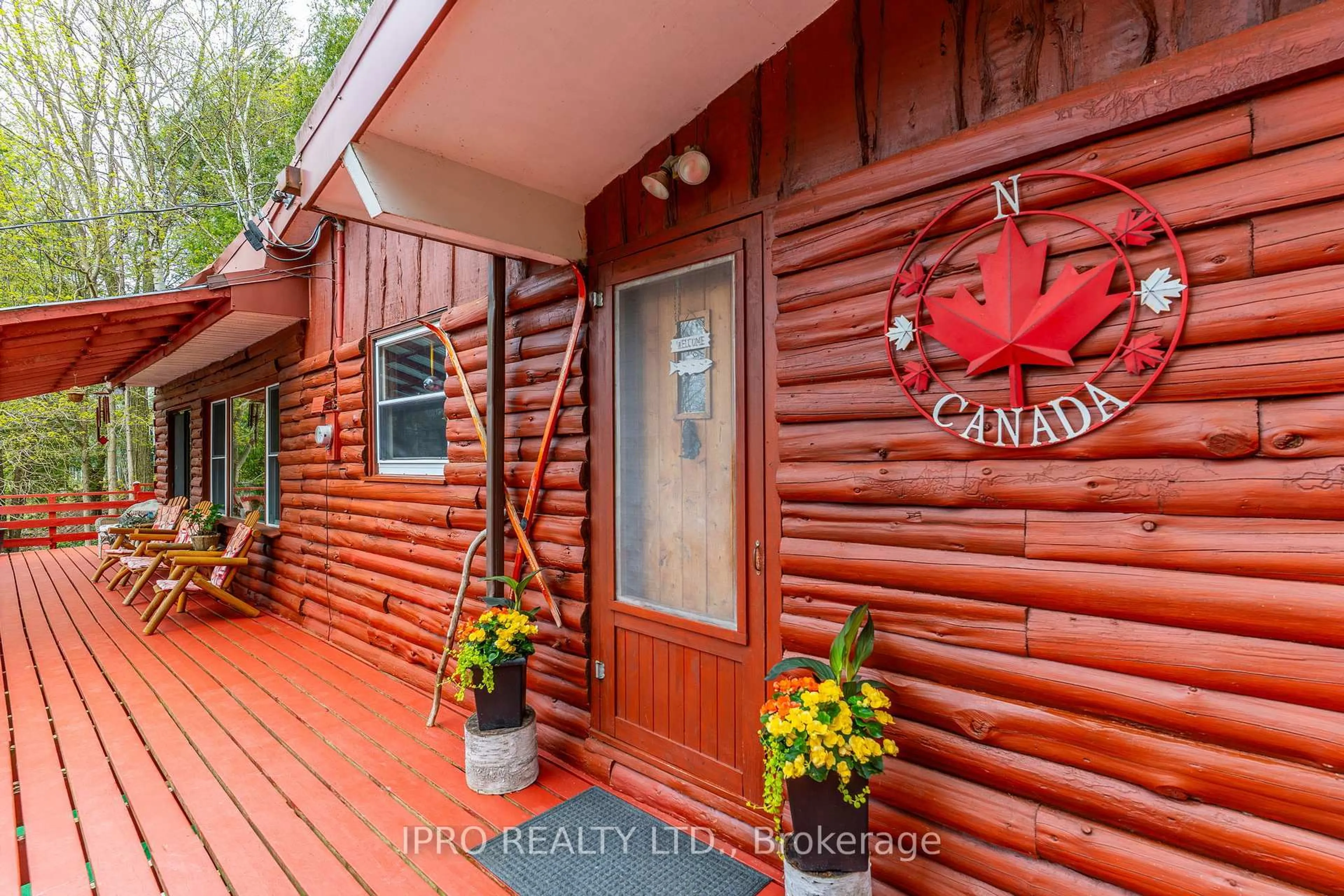 Indoor entryway for 502495 Grey Road 1, Georgian Bluffs Ontario N0H 2T0