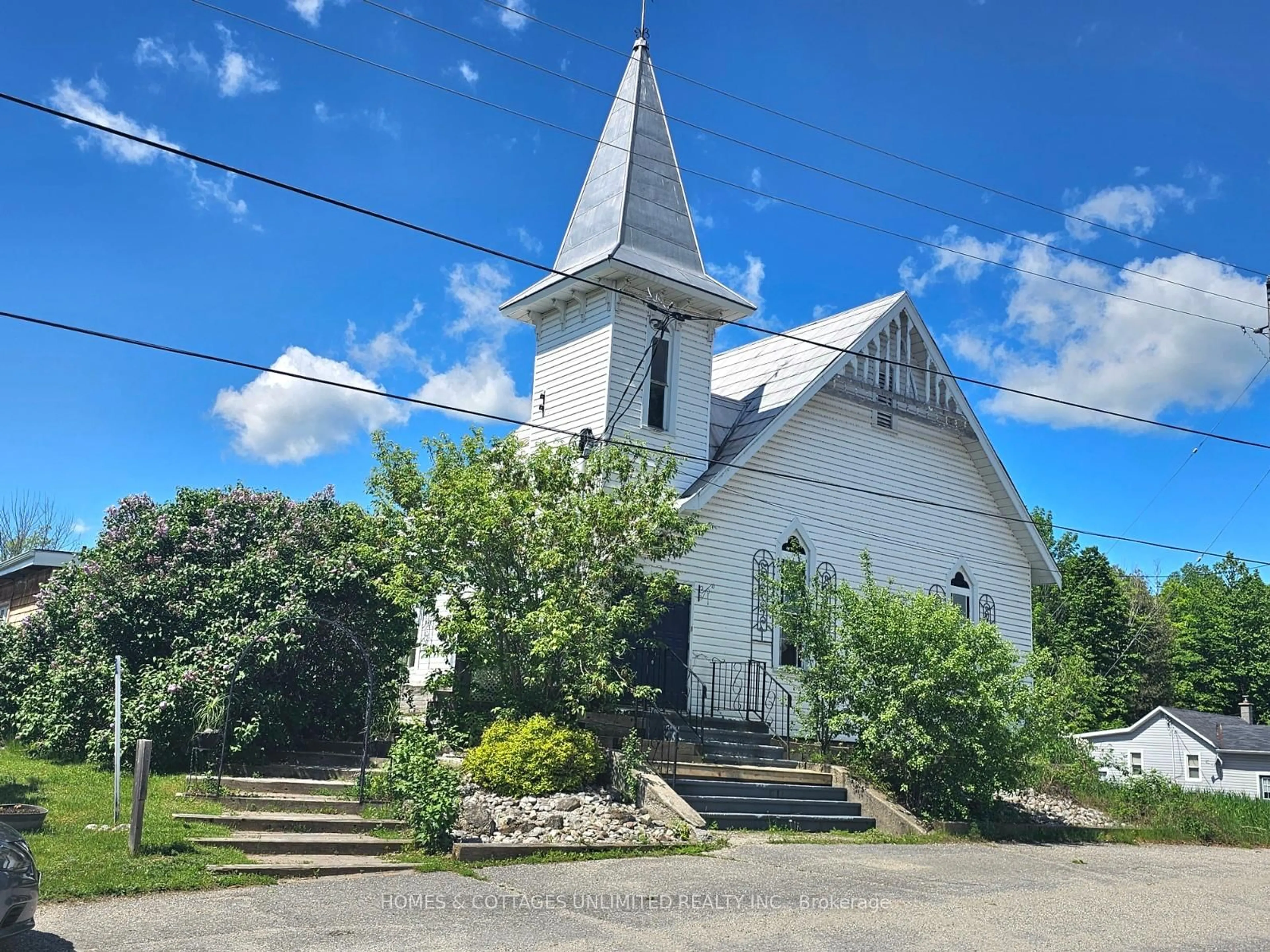 A pic from outside/outdoor area/front of a property/back of a property/a pic from drone, unknown for 1131 3rd Conc Dalhousie Rd, Lanark Ontario K0G 1K0