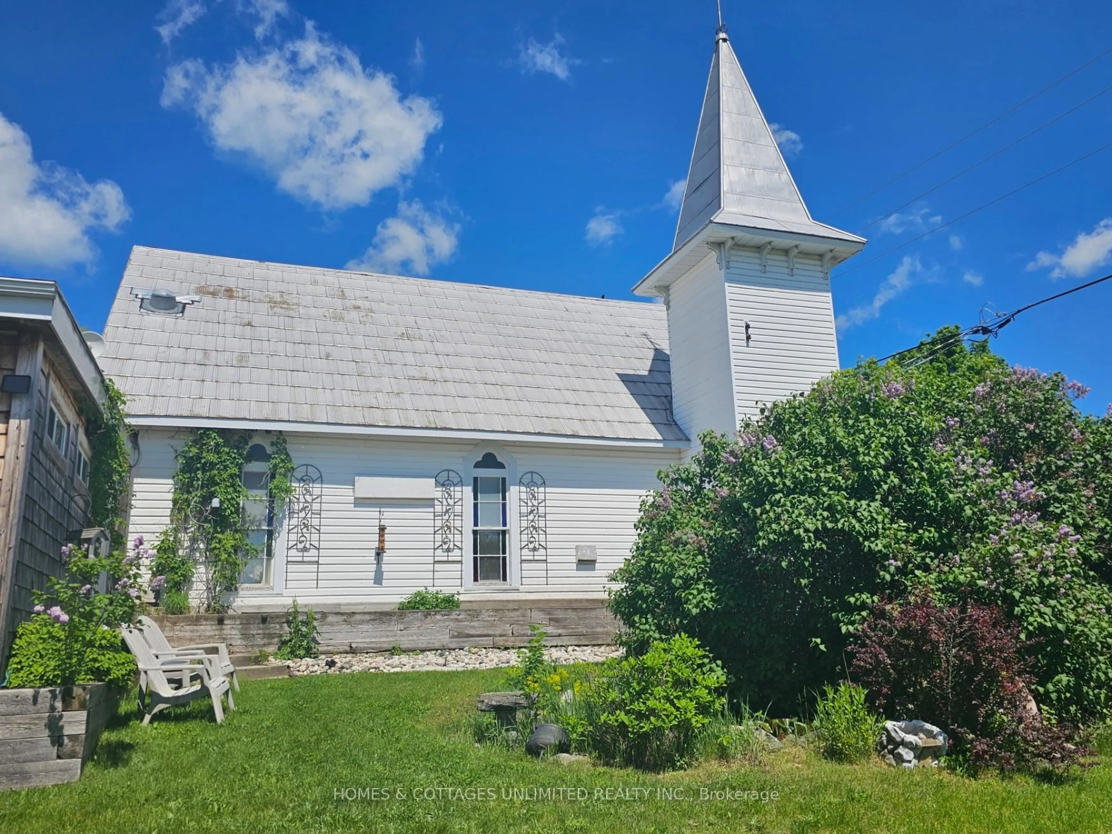 A pic from outside/outdoor area/front of a property/back of a property/a pic from drone, unknown for 1131 3rd Conc Dalhousie Rd, Lanark Ontario K0G 1K0
