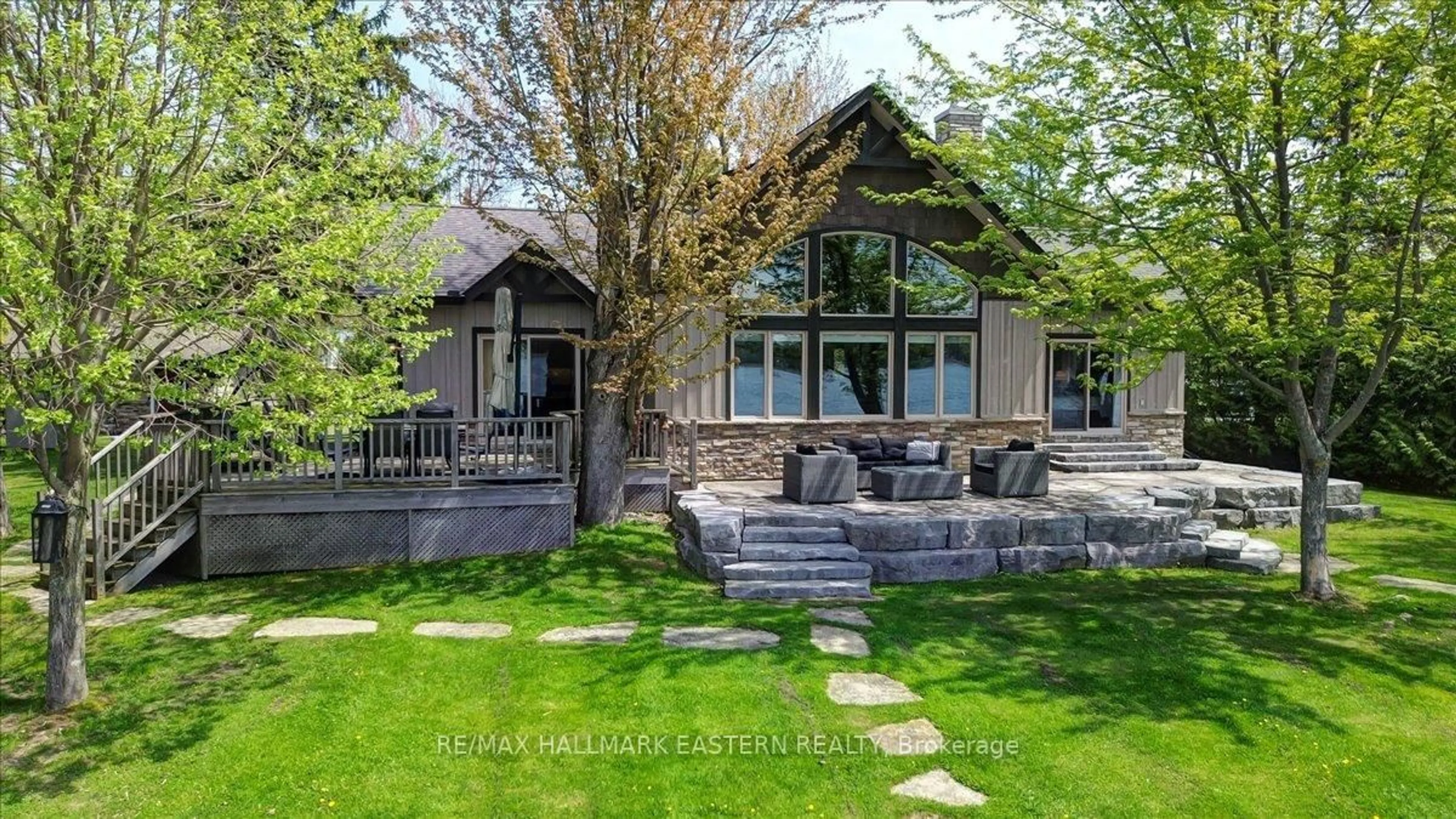 Unknown for 43 Lakeshore Blvd, Selwyn Ontario K0L 1T0