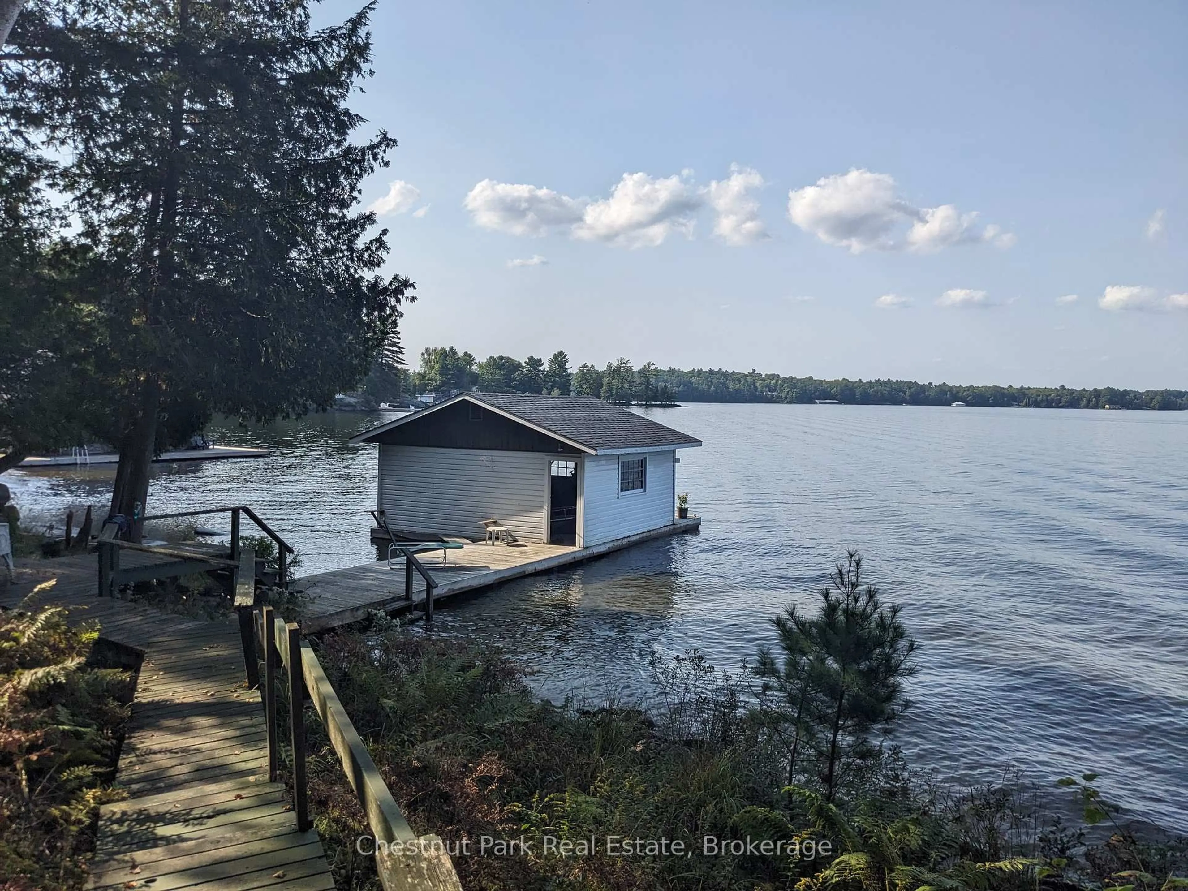 Unknown for 76 Tobin Island, Muskoka Lakes Ontario P0B 1J0