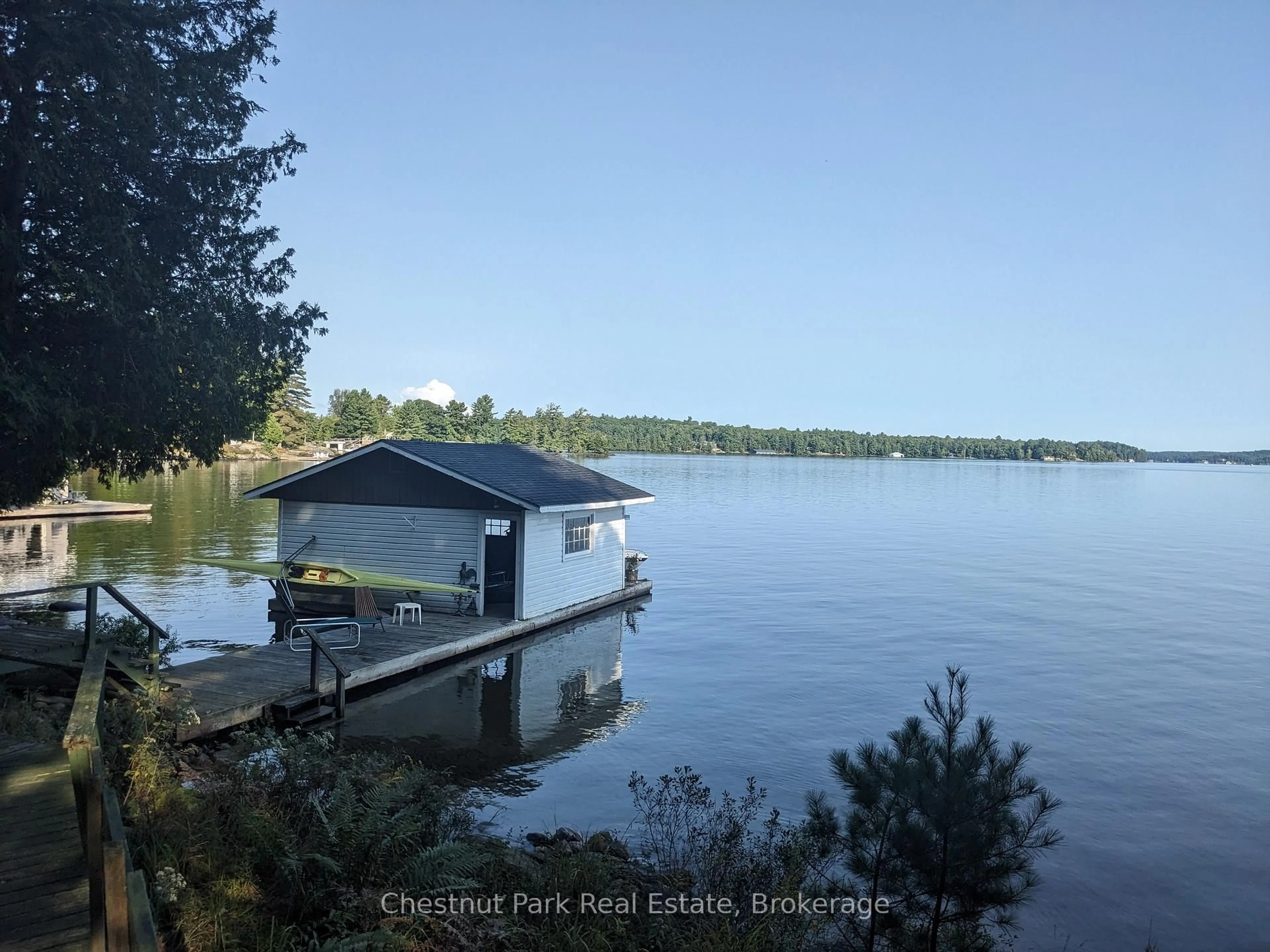 Shed for 76 Tobin Island, Muskoka Lakes Ontario P0B 1J0