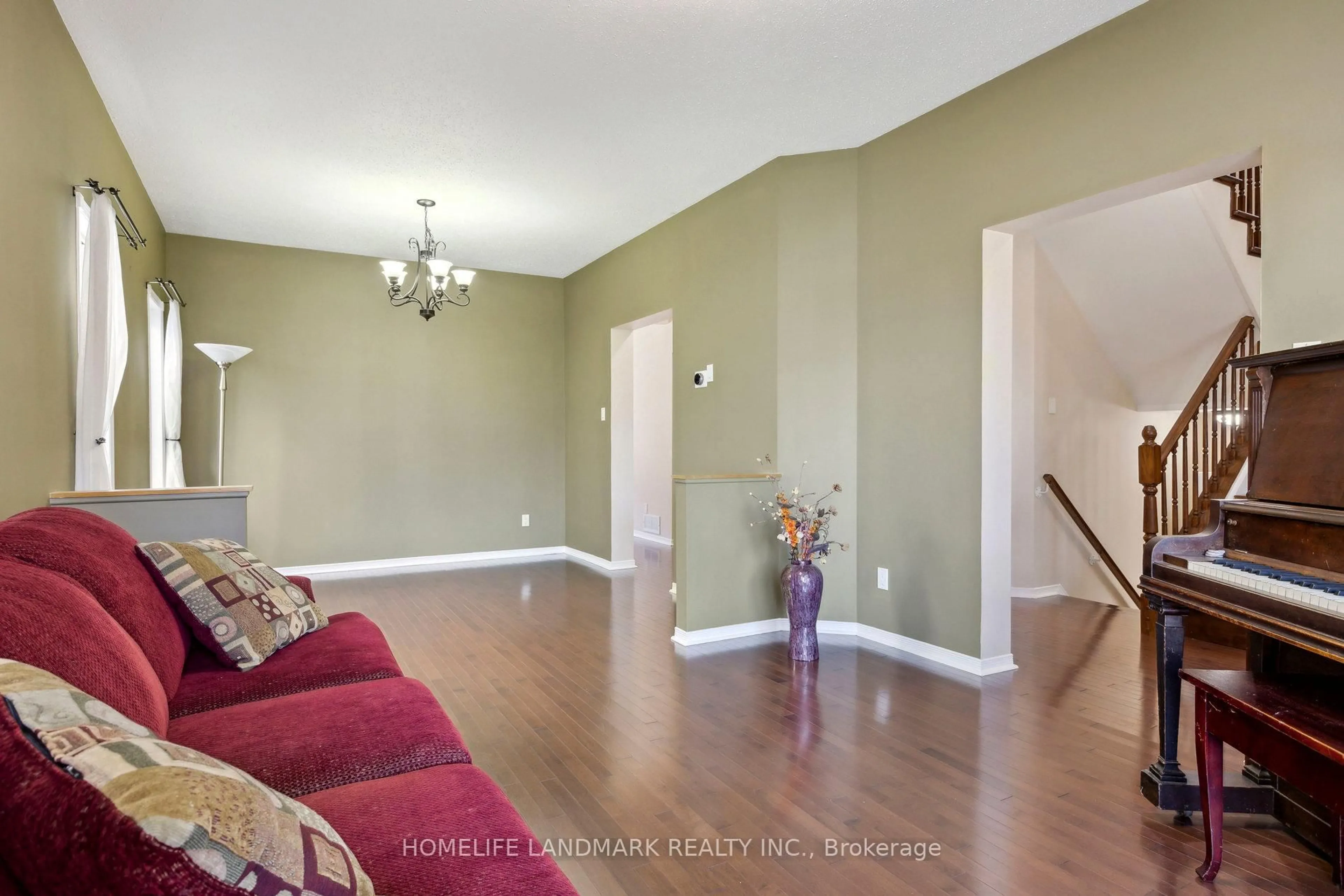 Unknown for 1856 Sunland Dr, Orleans Ontario K4A 3S8