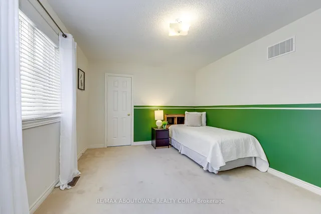Additional property image - 127 Mcknight Ave
