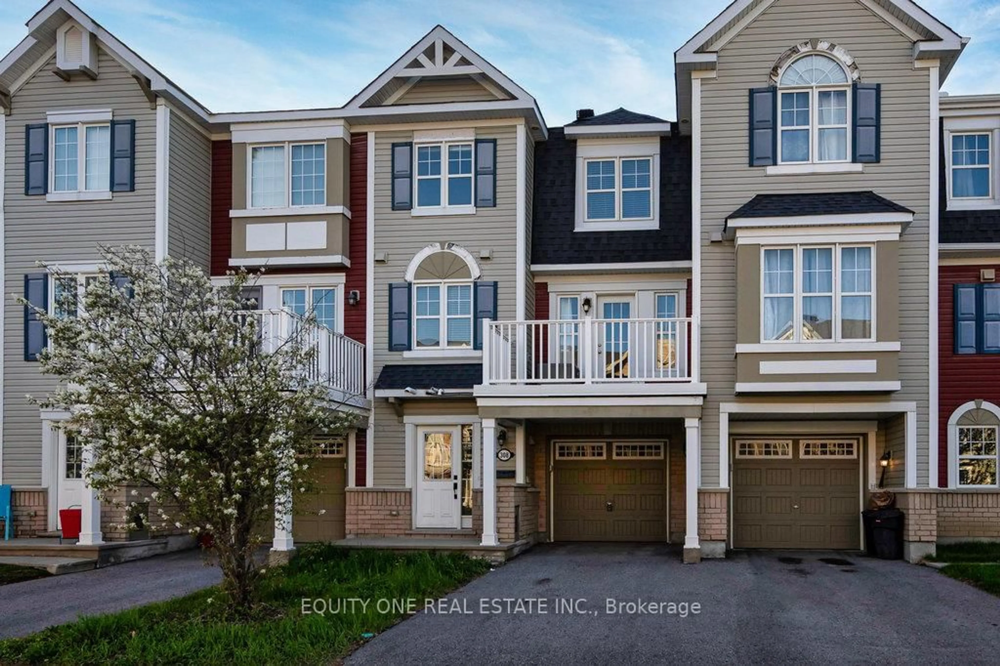 Home with vinyl exterior material, street for 308 Mykonos Cres, Stittsville Ontario K2S 0P1