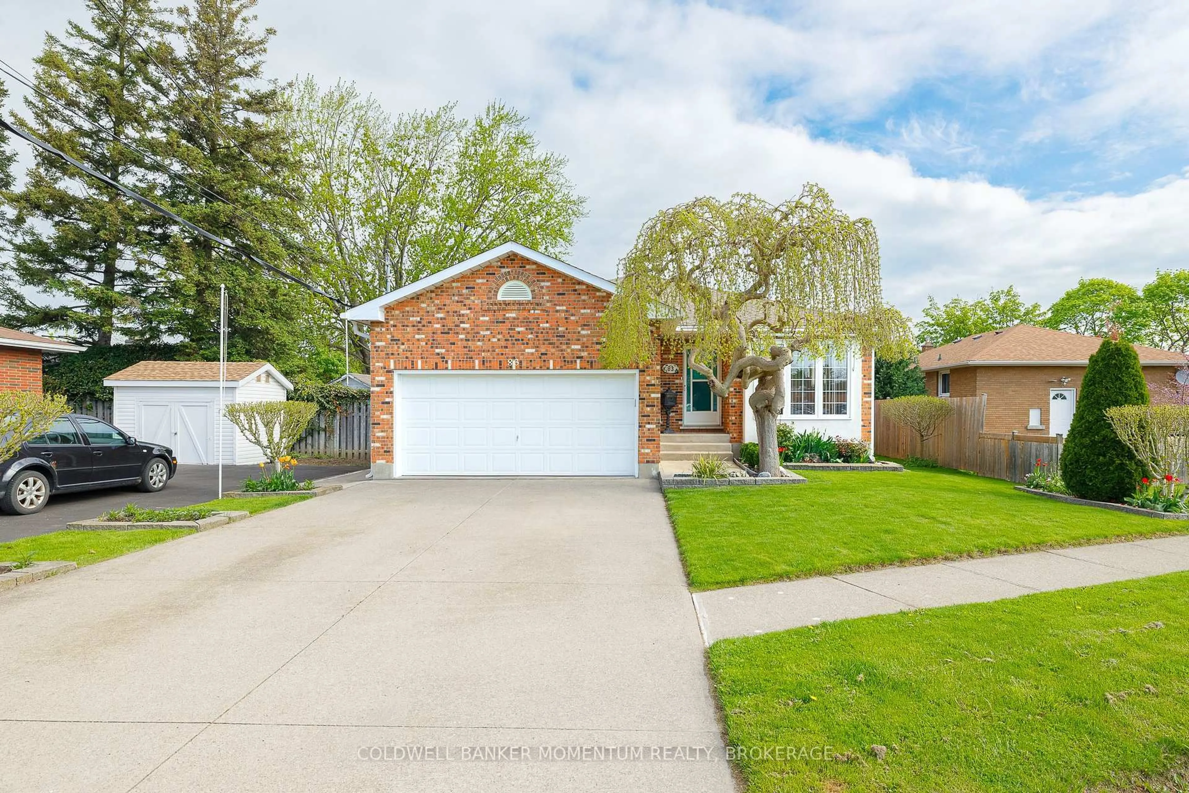 Home with brick exterior material, street for 83 PARNELL Rd, St. Catharines Ontario L2M 1V8