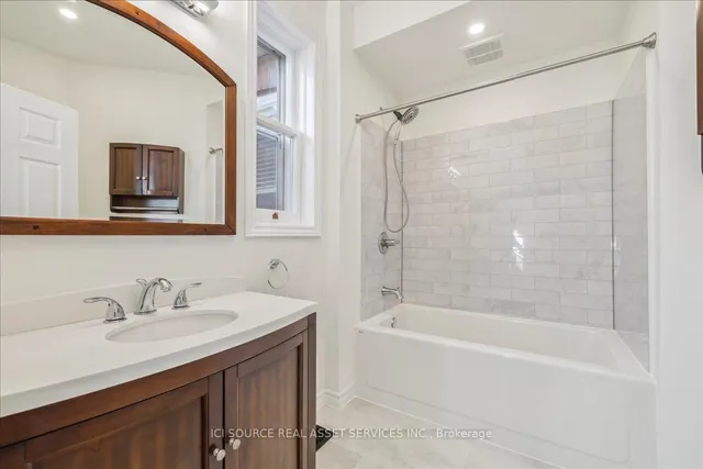 Additional property image - 81 Erie Ave