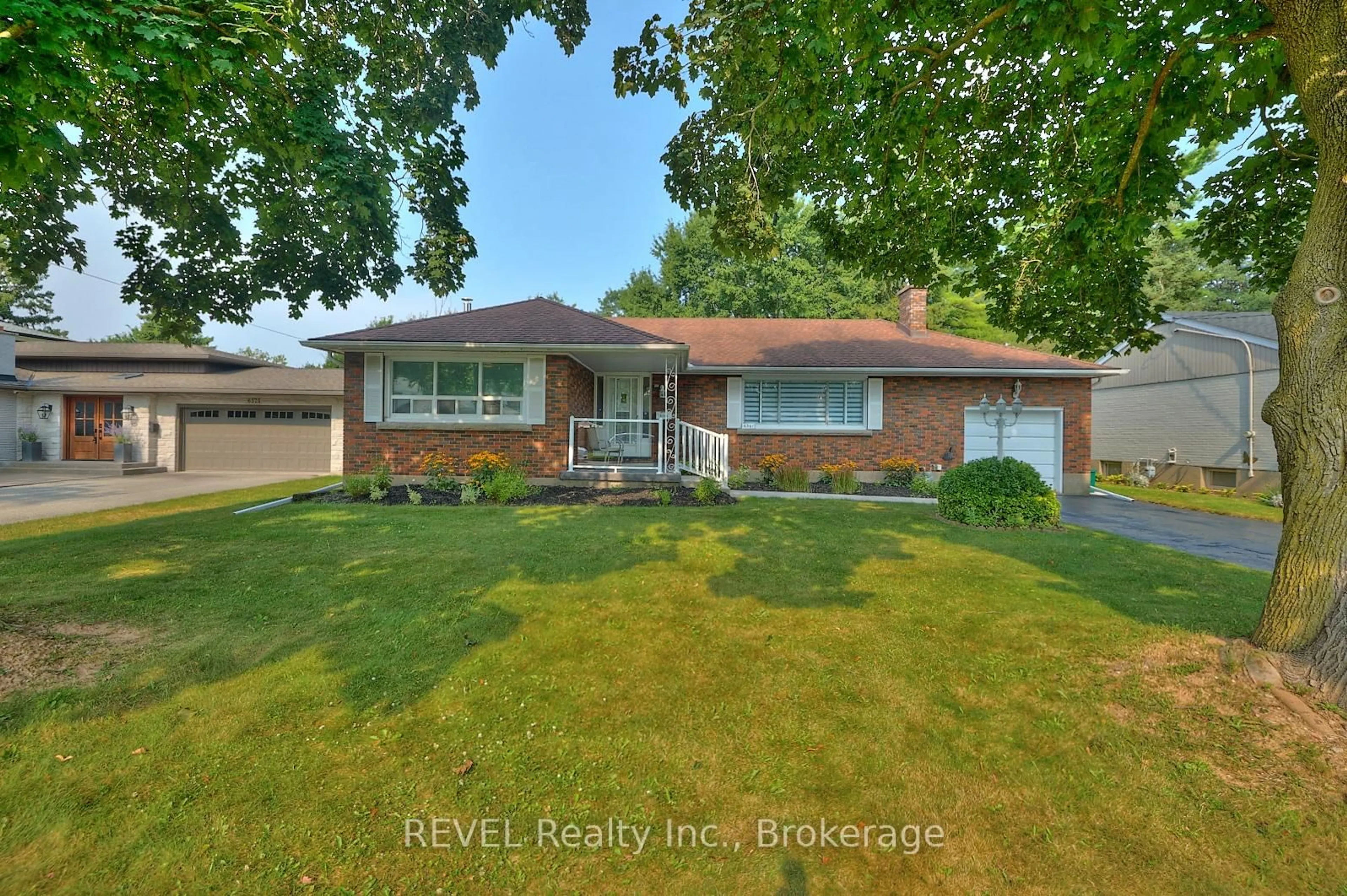 Home with brick exterior material, street for 6361 Clare Cres, Niagara Falls Ontario L2G 2C9