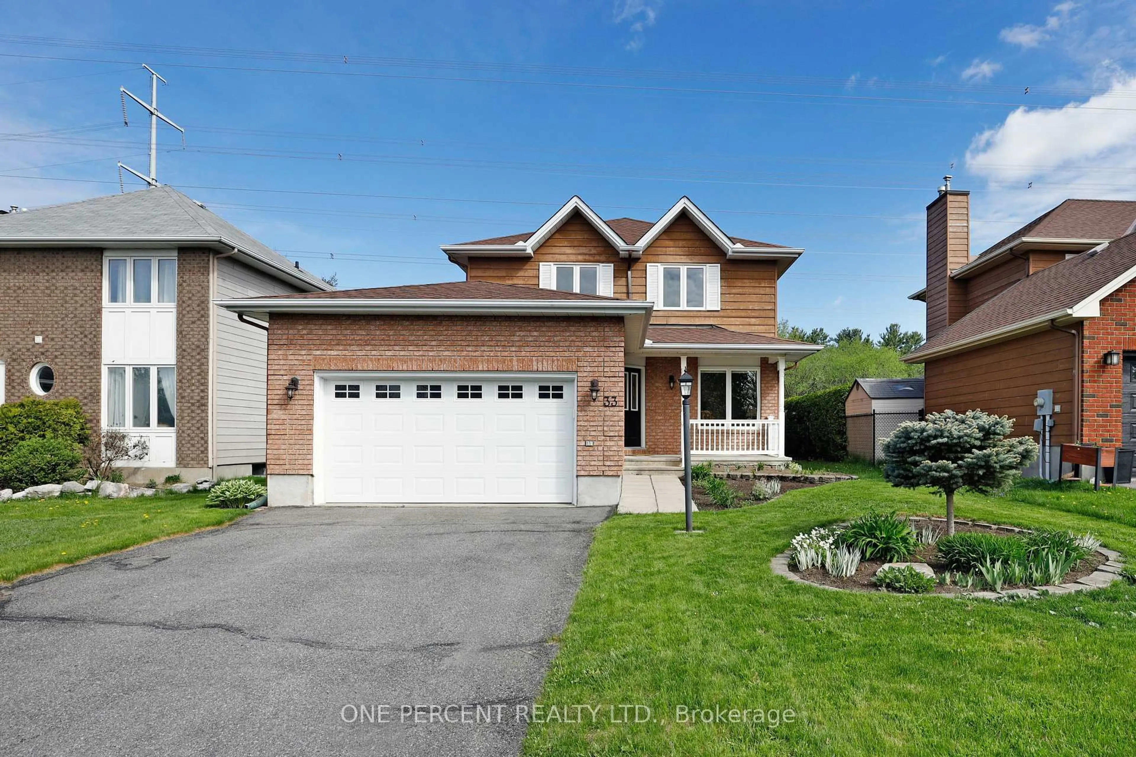Home with brick exterior material, street for 33 Shannondoe Cres, Kanata Ontario K2M 2H1
