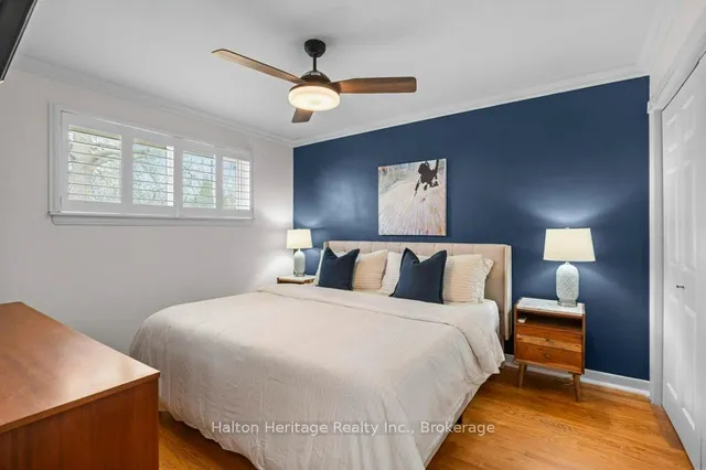 Additional property image - 376 East 18th St