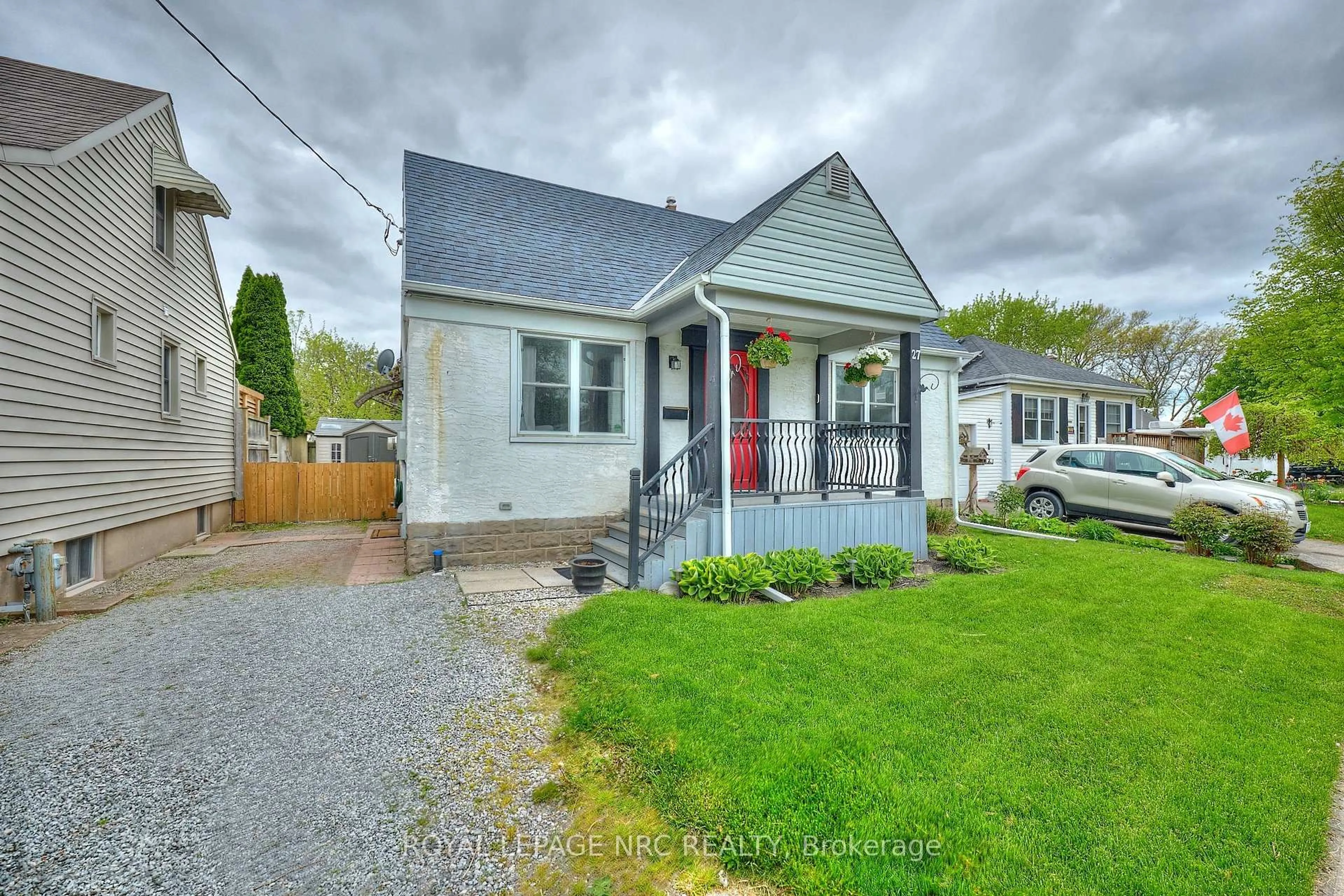 Unknown for 27 Victoria St, St. Catharines Ontario L2S 2L1
