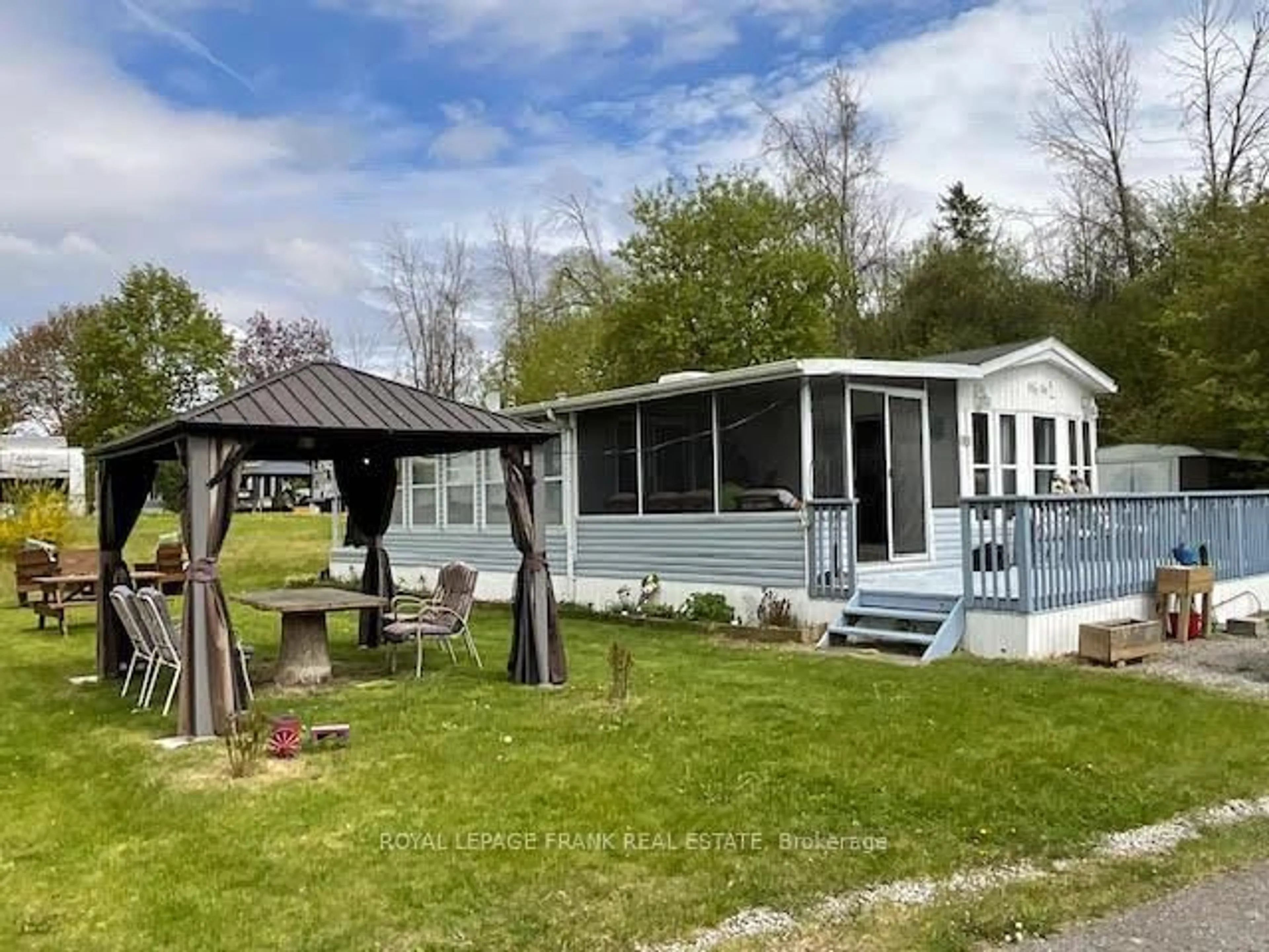 Unknown for 1 Grandview Ave, Otonabee-South Monaghan Ontario K0L 2G0