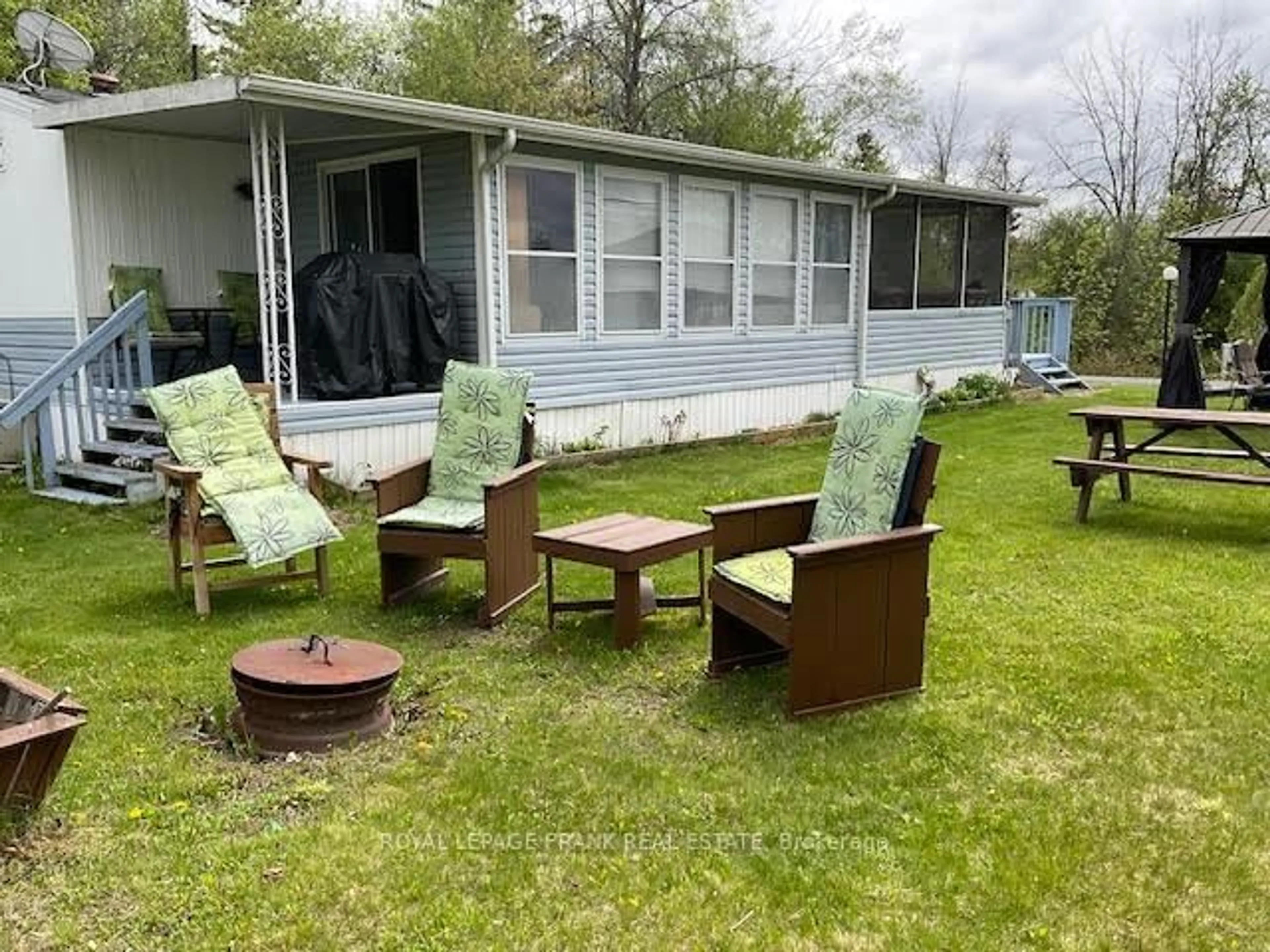 Patio, water/lake/river/ocean view for 1 Grandview Ave, Otonabee-South Monaghan Ontario K0L 2G0