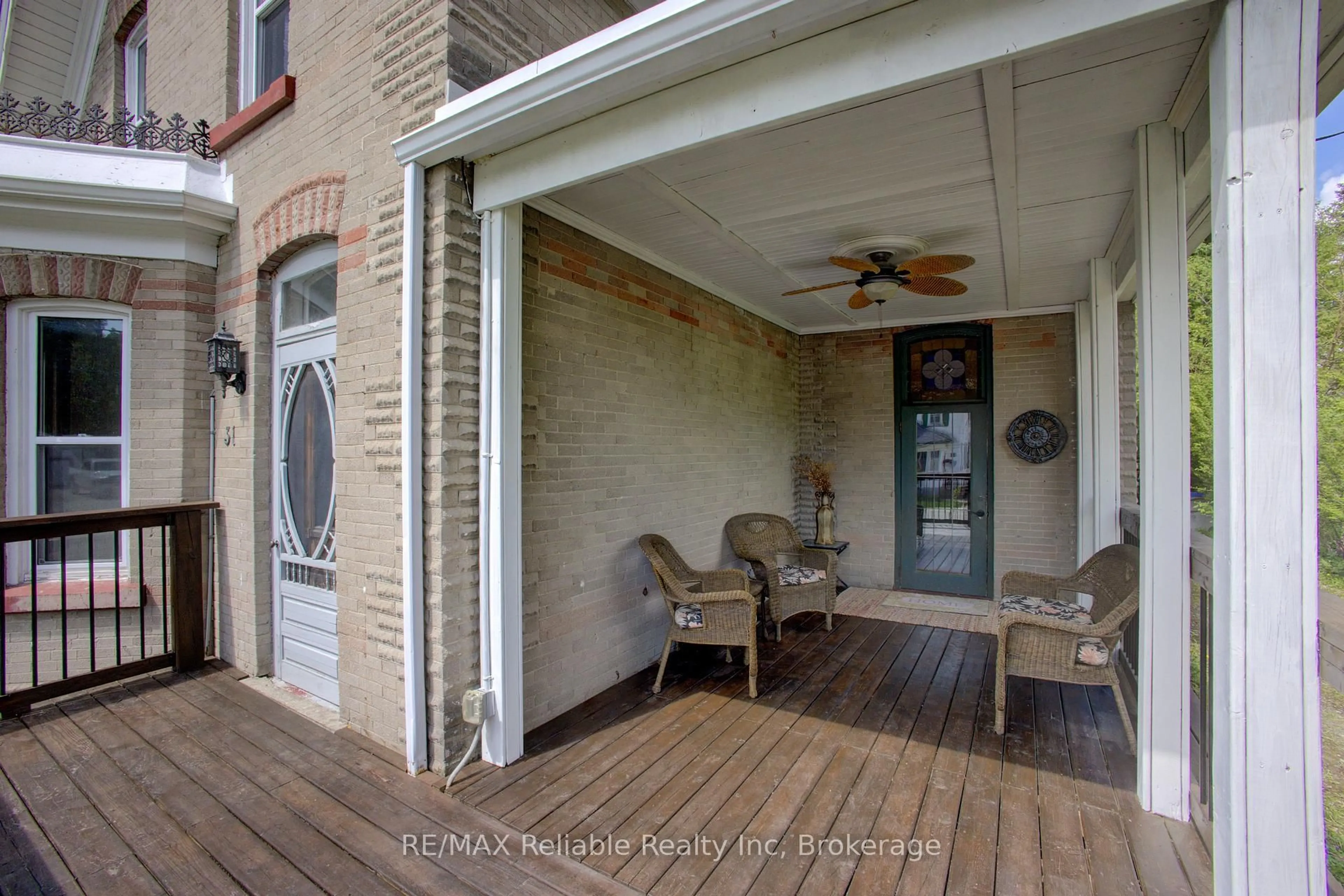 Unknown for 31 Sparling St, Huron East Ontario N0K 1W0