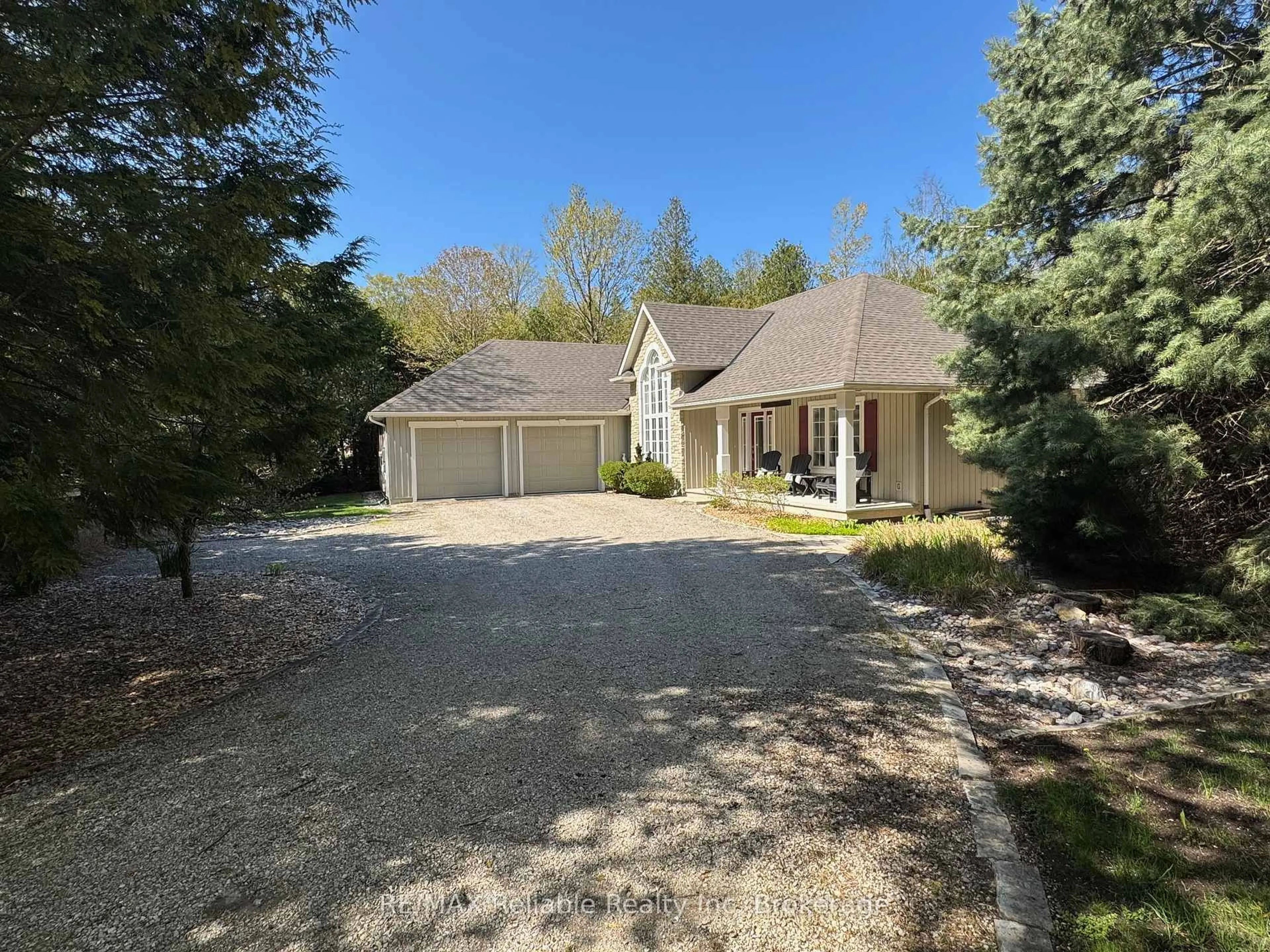 A pic from outside/outdoor area/front of a property/back of a property/a pic from drone, unknown for 77347 Forest Ridge Rd, Bluewater Ontario N0M 1G0