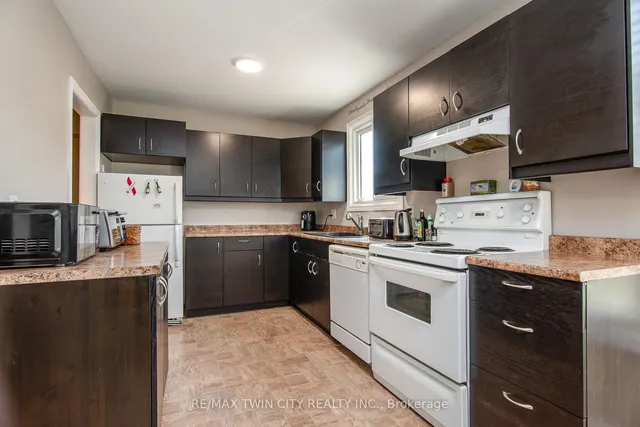 Additional property image - 80 Old Country Dr Unit 9