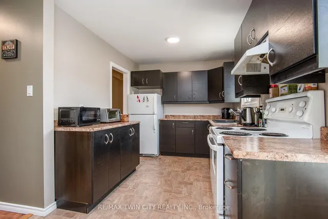 Additional property image - 80 Old Country Dr Unit 9