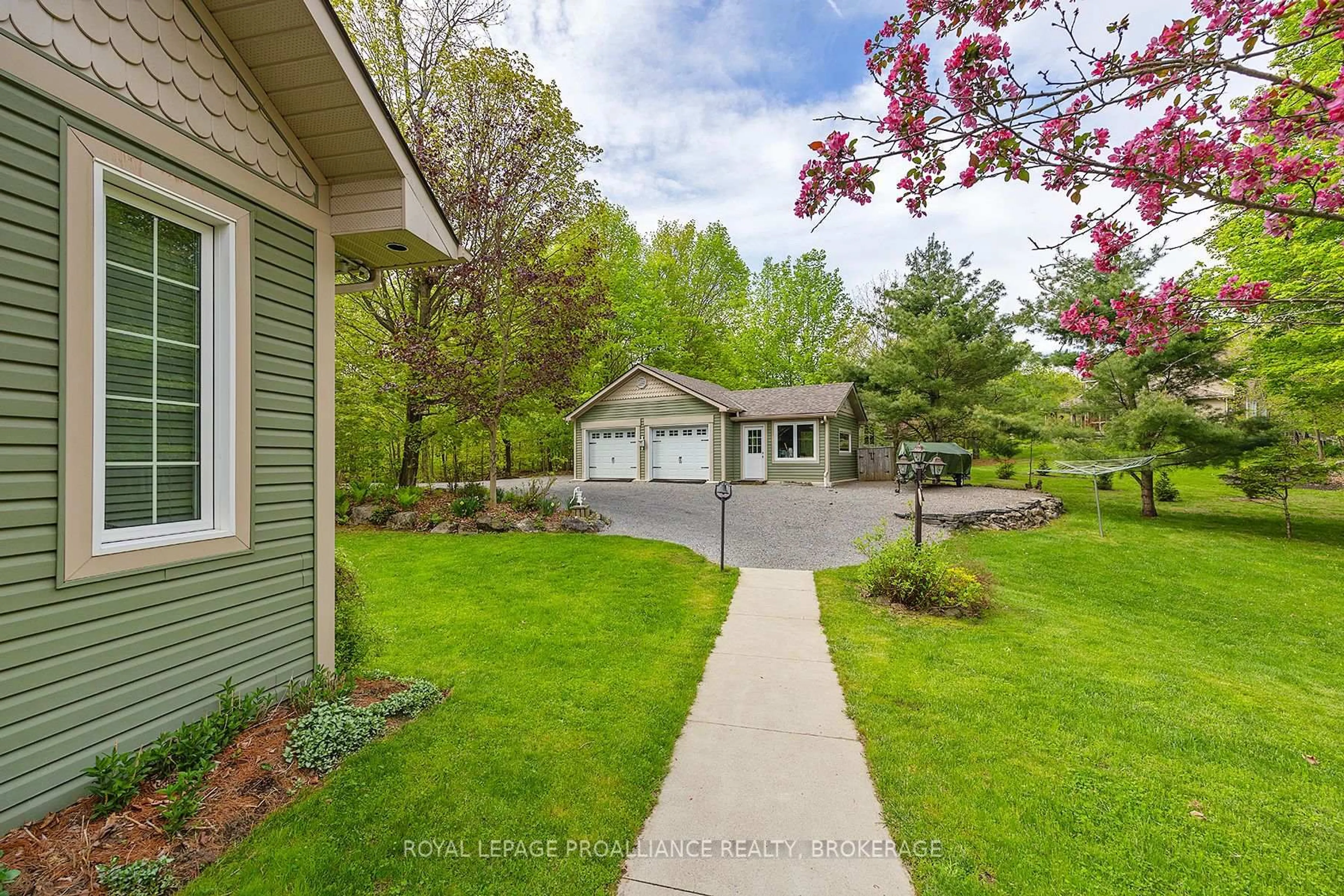 A pic from outside/outdoor area/front of a property/back of a property/a pic from drone, street for 1358 Norway Rd, Perth Road Ontario K0H 2L0