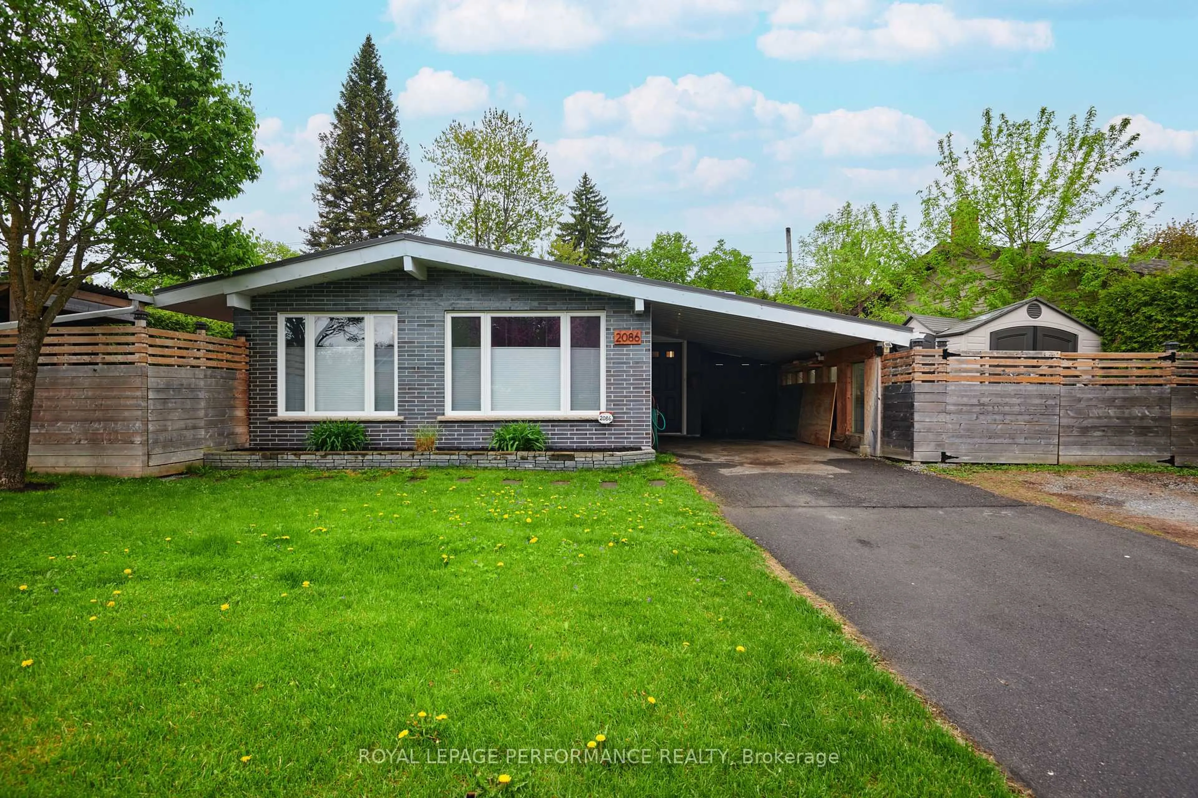 Unknown for 2086 Valley Dr, Ottawa Ontario K1G 2P5