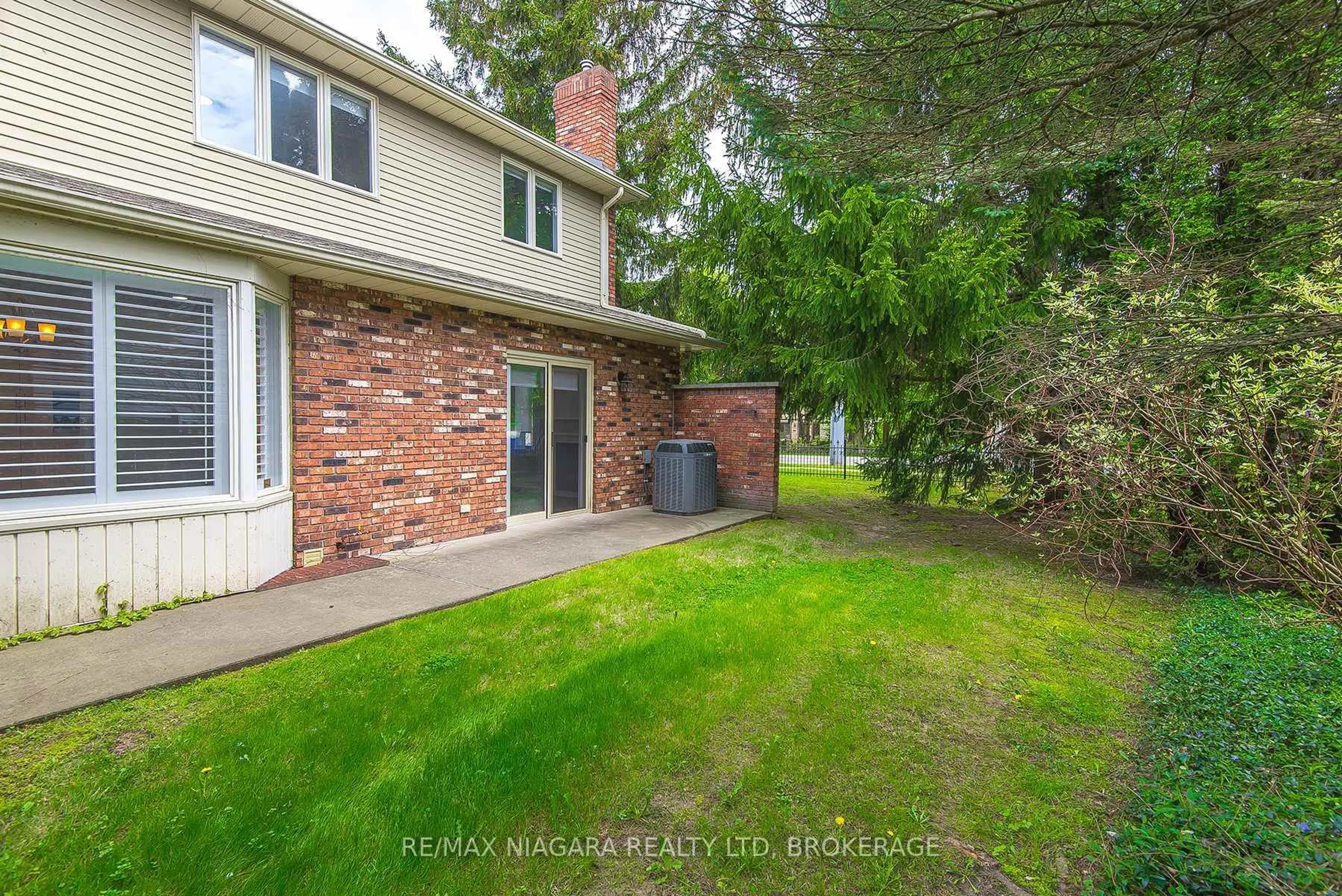 Unknown for 1616 Pelham St #1, Pelham Ontario L0S 1E5