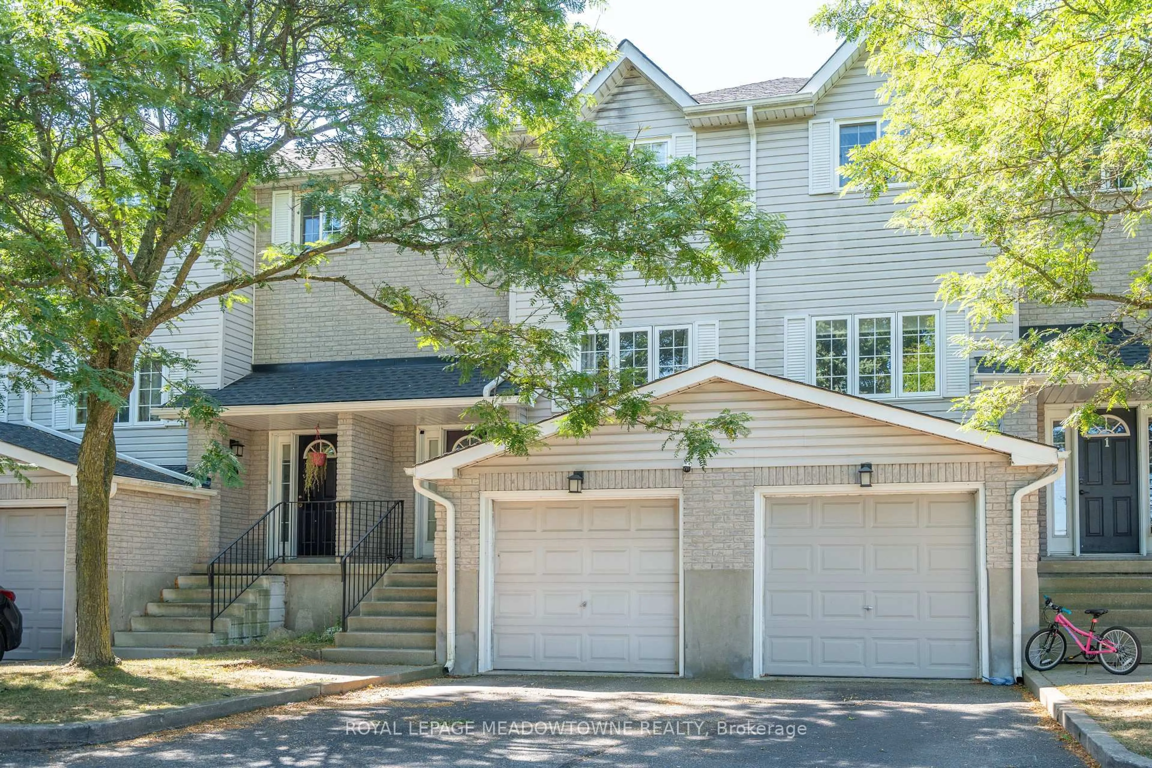 Unknown for 700 Champlain Blvd #2, Cambridge Ontario N1R 8K1