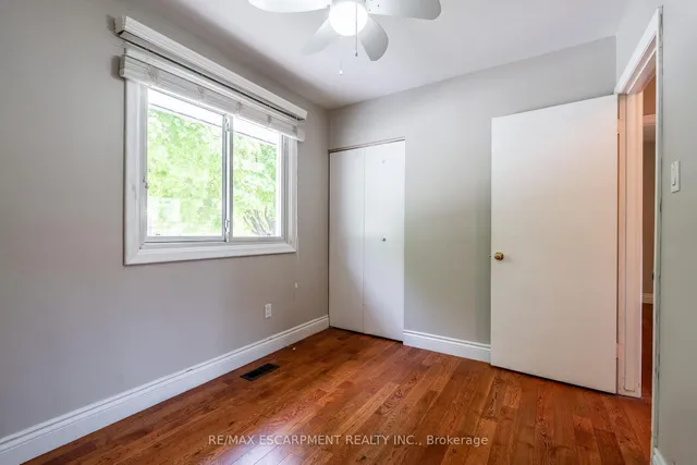Additional property image - 3 TANAGER Ave