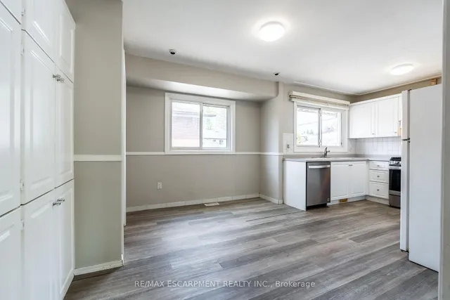 Additional property image - 3 TANAGER Ave