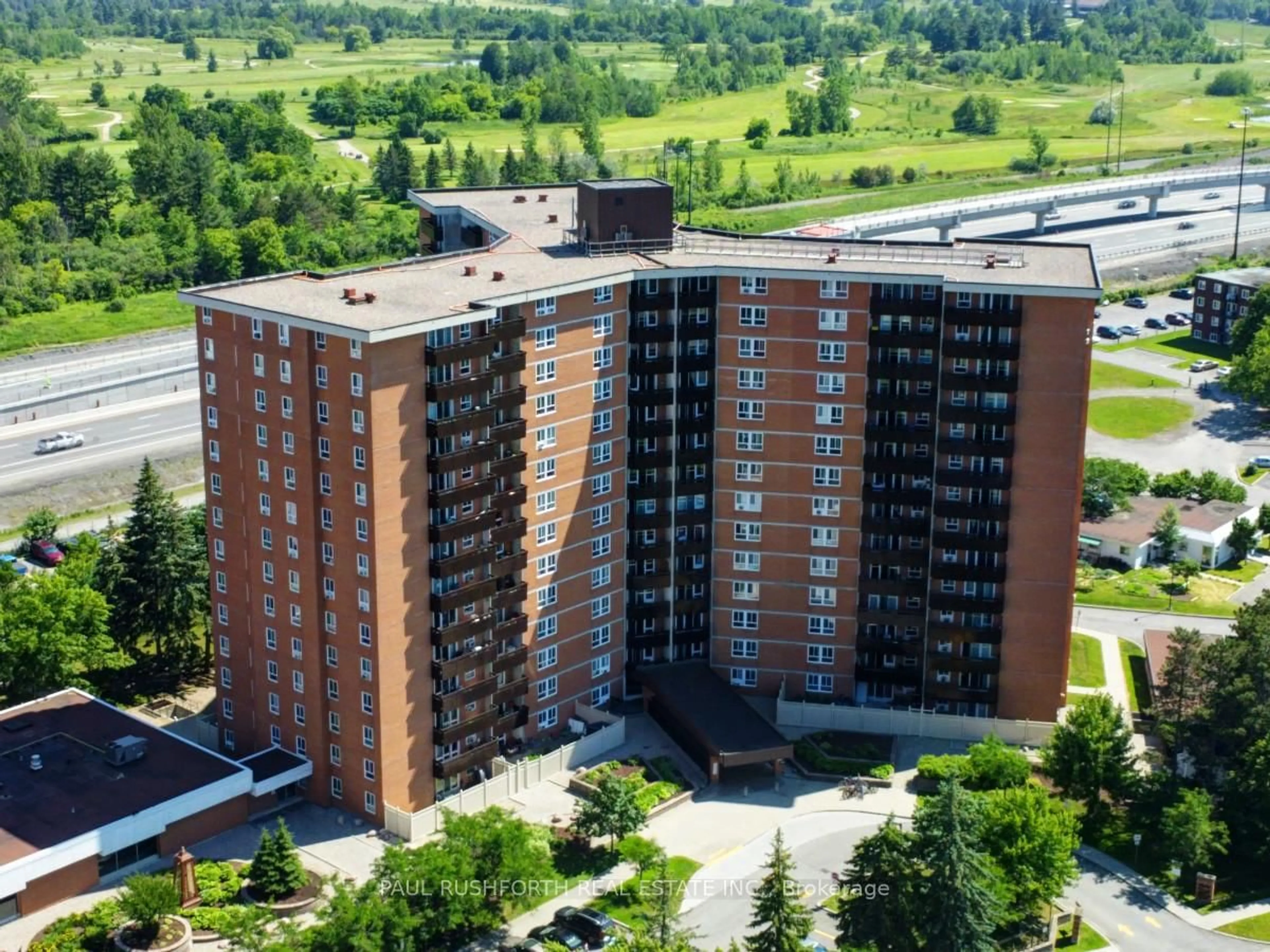 A pic from outside/outdoor area/front of a property/back of a property/a pic from drone, building for 2000 Jasmine Cres #1504, Ottawa Ontario K1B 3R9