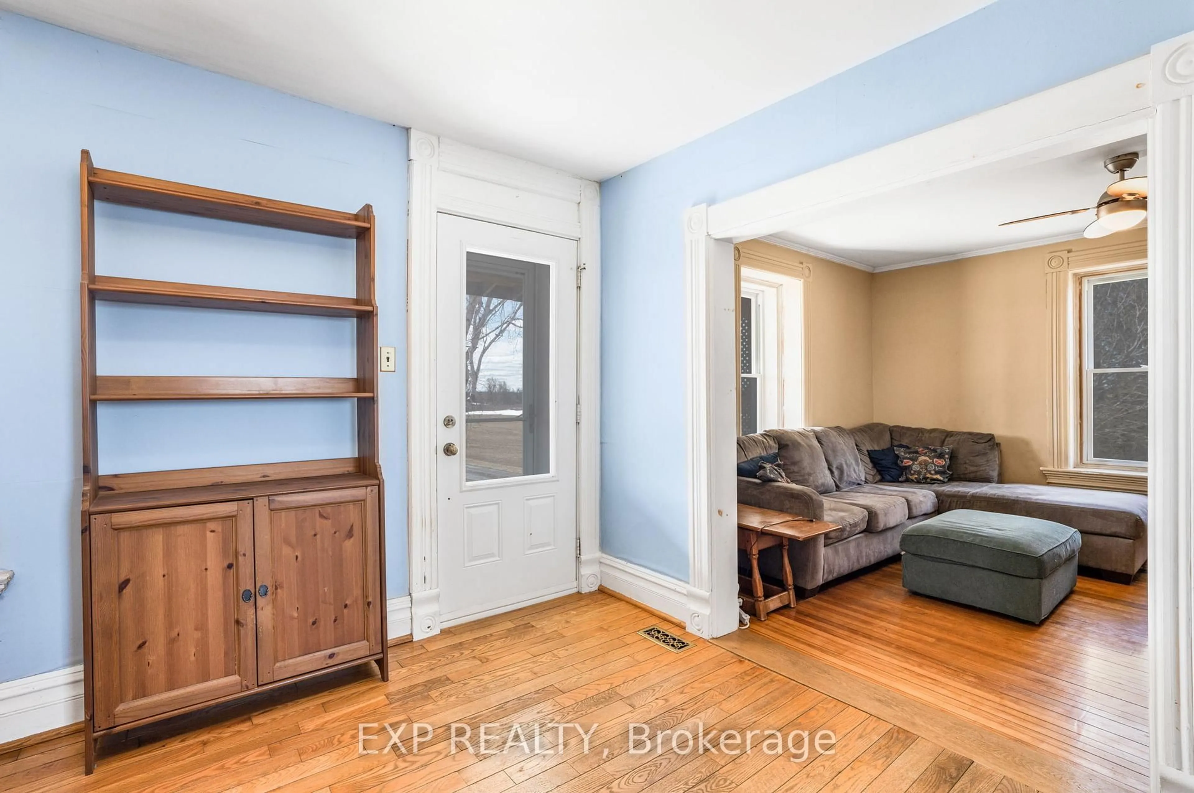 Unknown for 20405 Laggan-Glenelg Rd, North Glengarry Ontario K0B 1E0