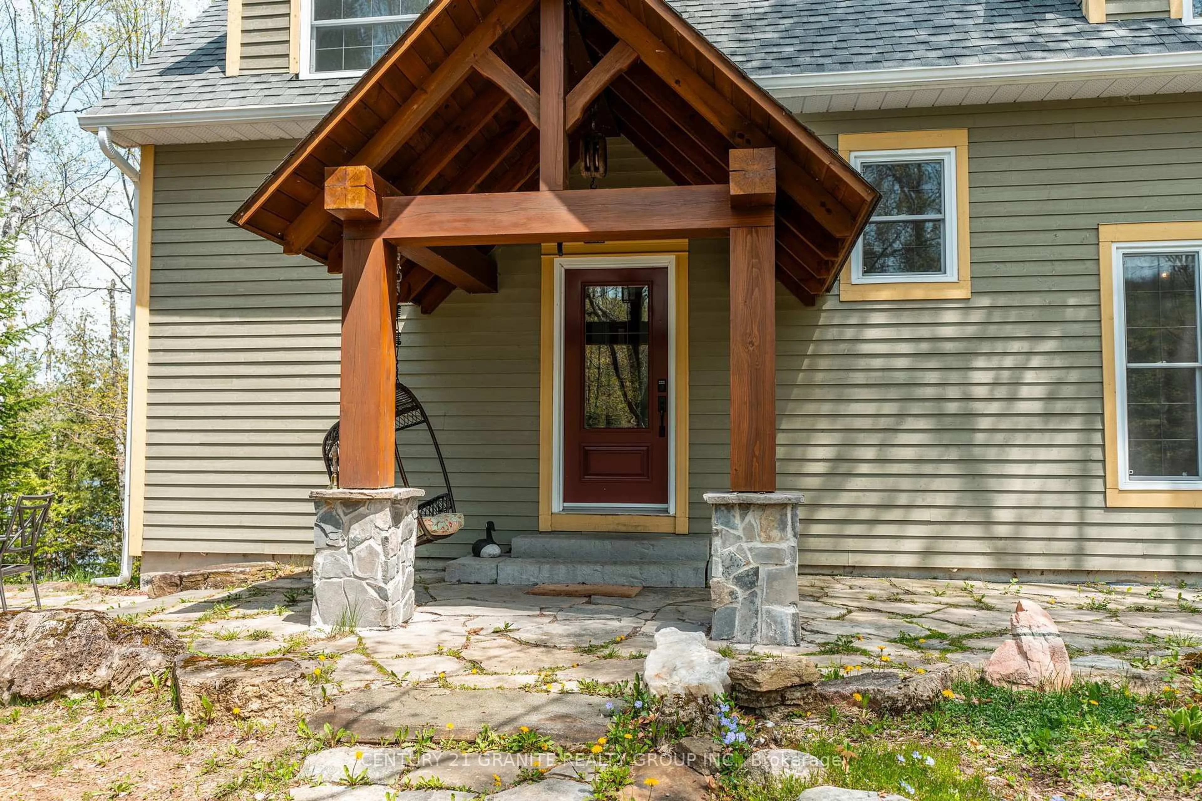 Indoor entryway for 67 Krier Crt, Bancroft Ontario K0L 1C0