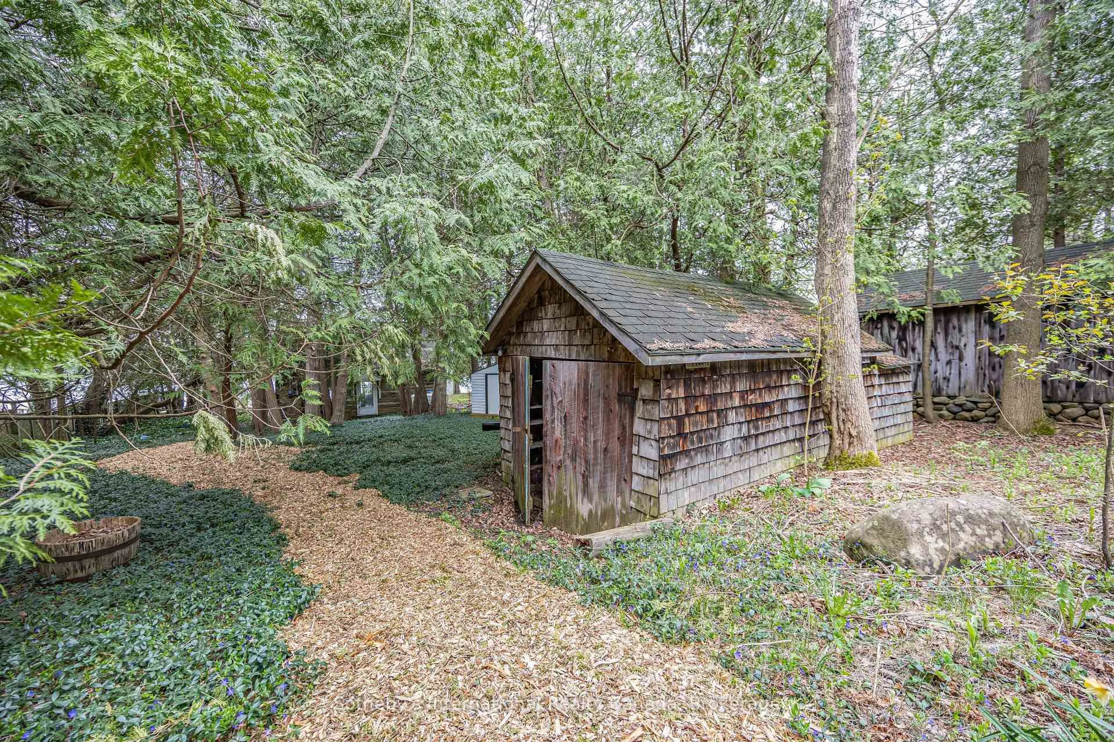 Shed for 199 Cedar Ave, Meaford Ontario N4L 1W5