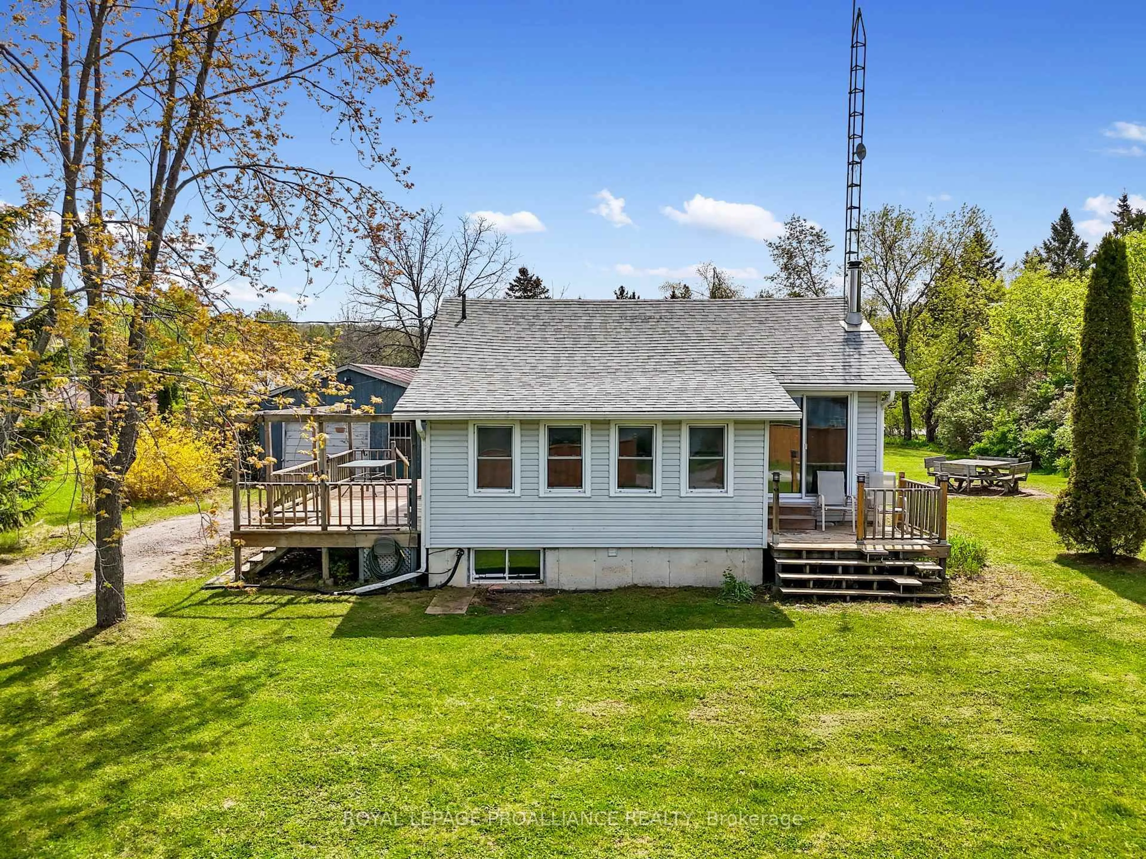 A pic from outside/outdoor area/front of a property/back of a property/a pic from drone, water/lake/river/ocean view for 86 Rolling Banks Rd #17B, Alnwick/Haldimand Ontario K0K 2X0