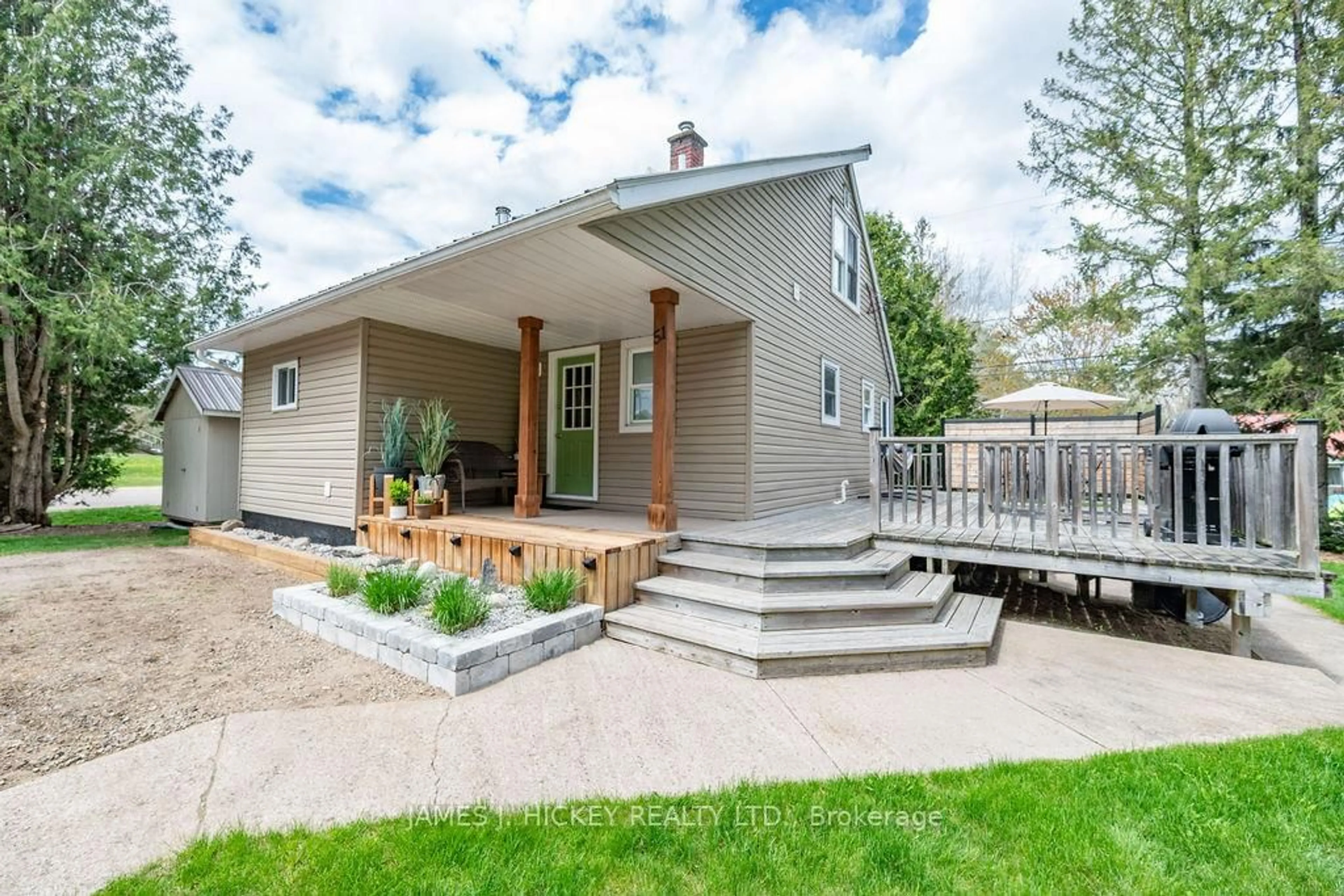 Patio, street for 51 Main St, Chalk River Ontario K0J 1J0
