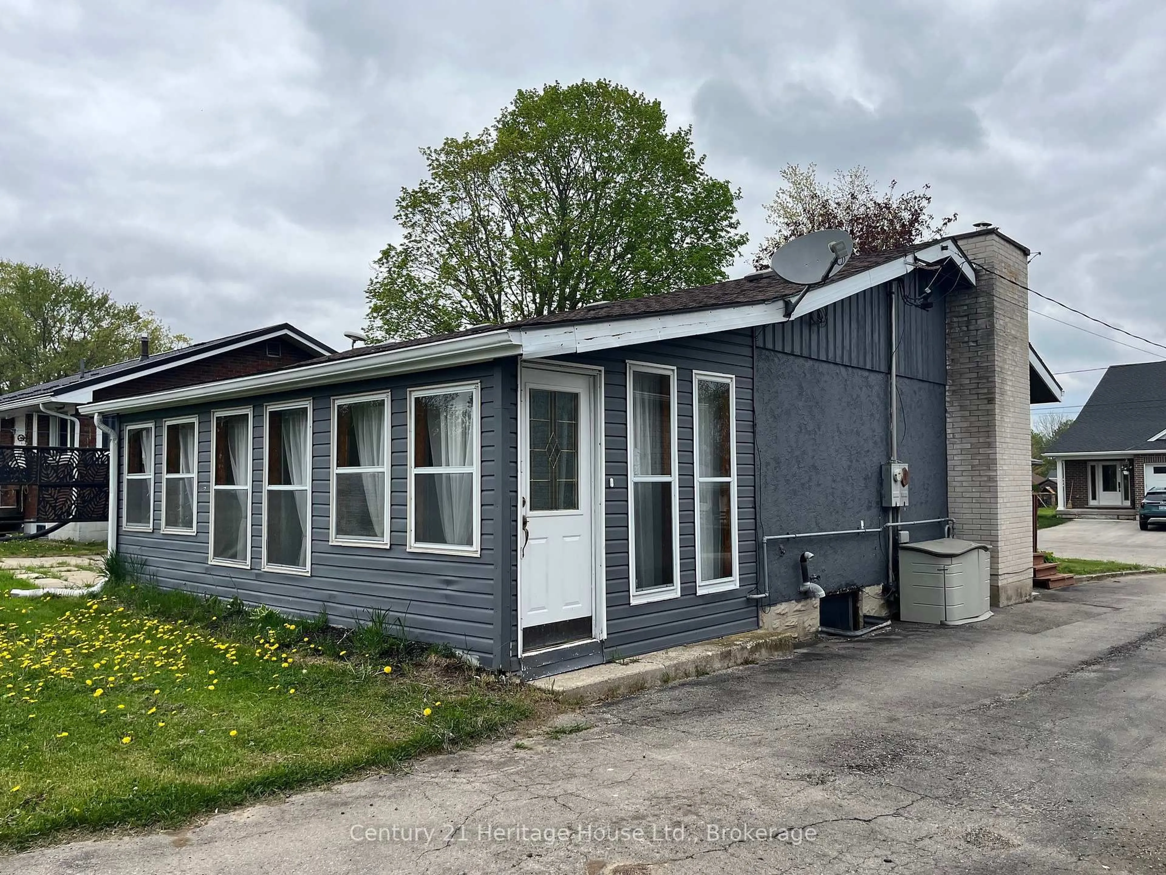 Unknown for 468 Countess St, West Grey Ontario N0G 1R0