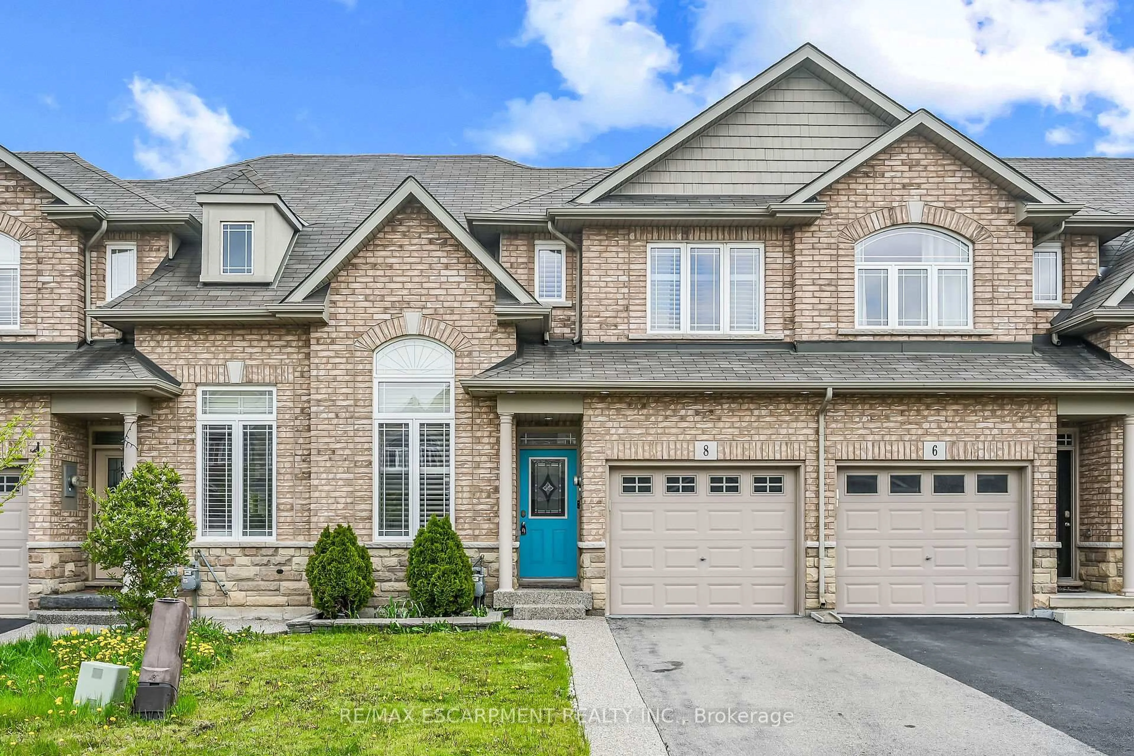 Home with brick exterior material, street for 8 Charleswood Cres, Hamilton Ontario L0R 1P0