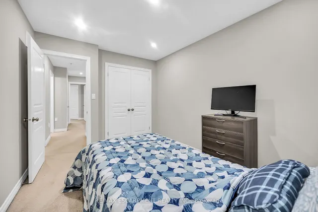 Additional property image - 8 Charleswood Cres