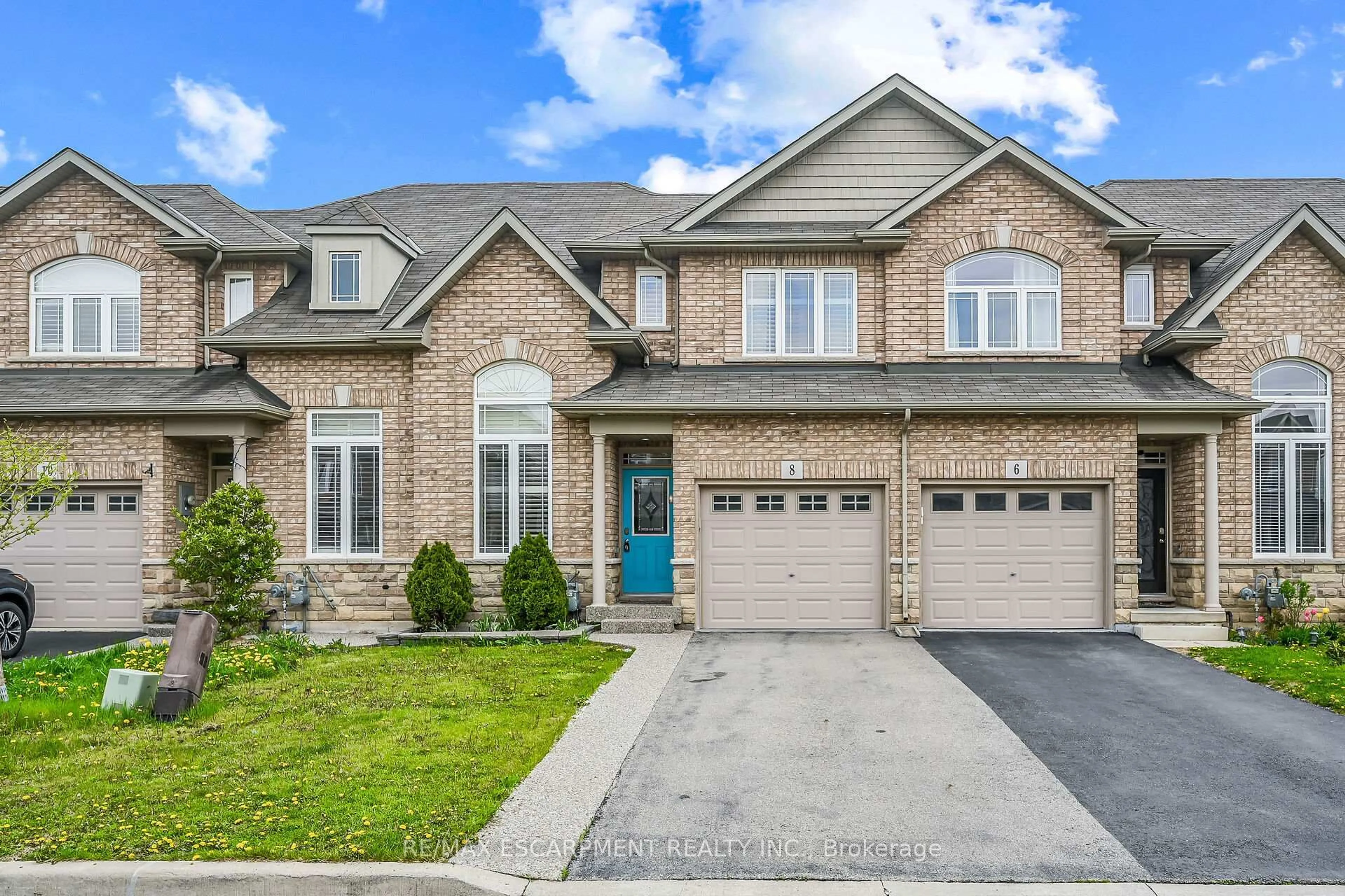 Home with brick exterior material, street for 8 Charleswood Cres, Hamilton Ontario L0R 1P0