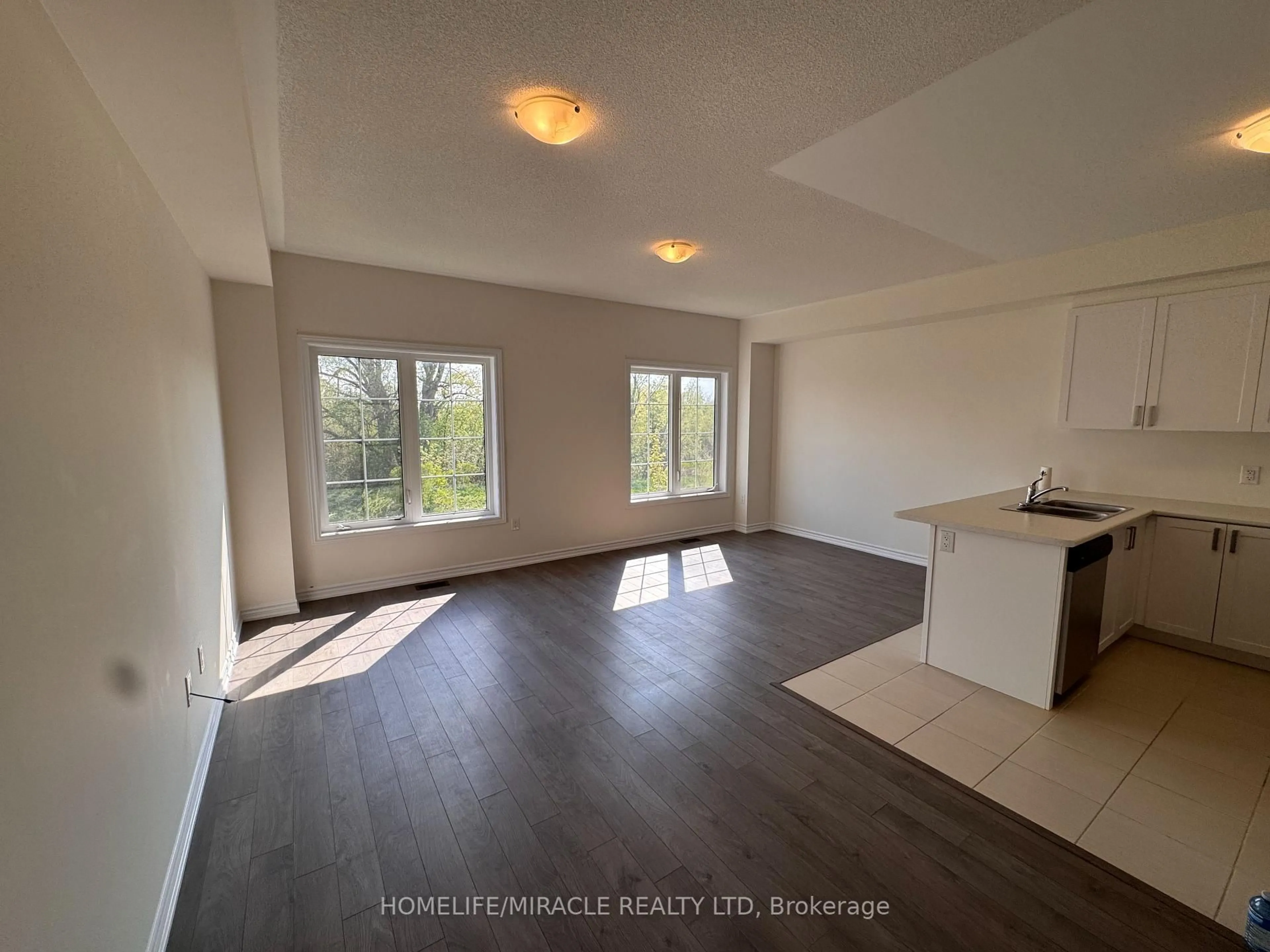 A pic of a room for 118 Winters Way, Shelburne Ontario L9V 2X7