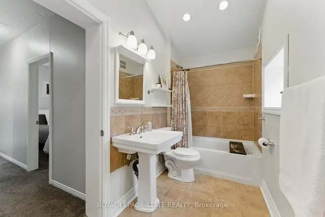 Additional property image - 91 Aurora St