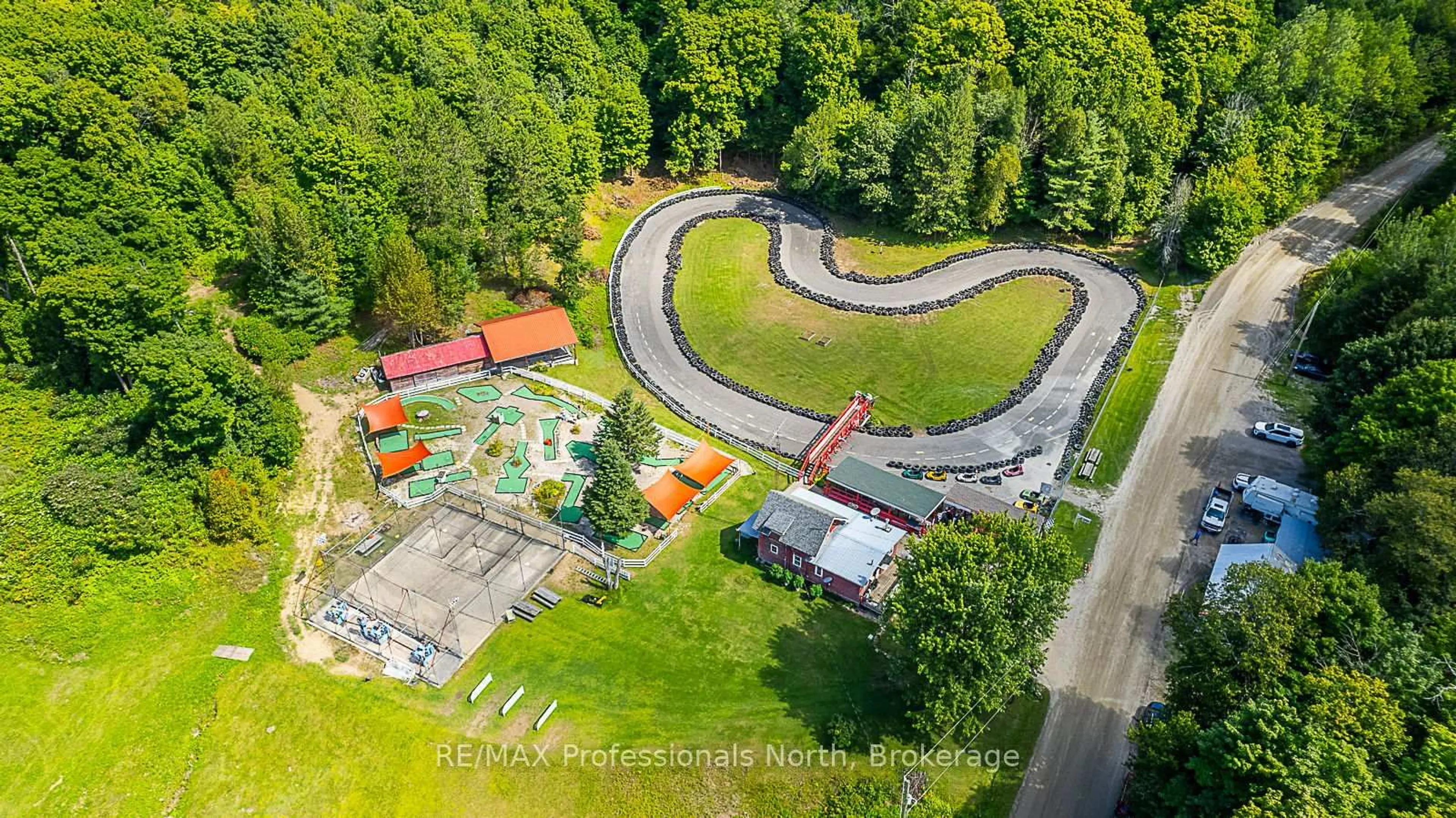 A pic from outside/outdoor area/front of a property/back of a property/a pic from drone, unknown for 1063 RAVINE Rd, Minden Hills Ontario K0M 2K0