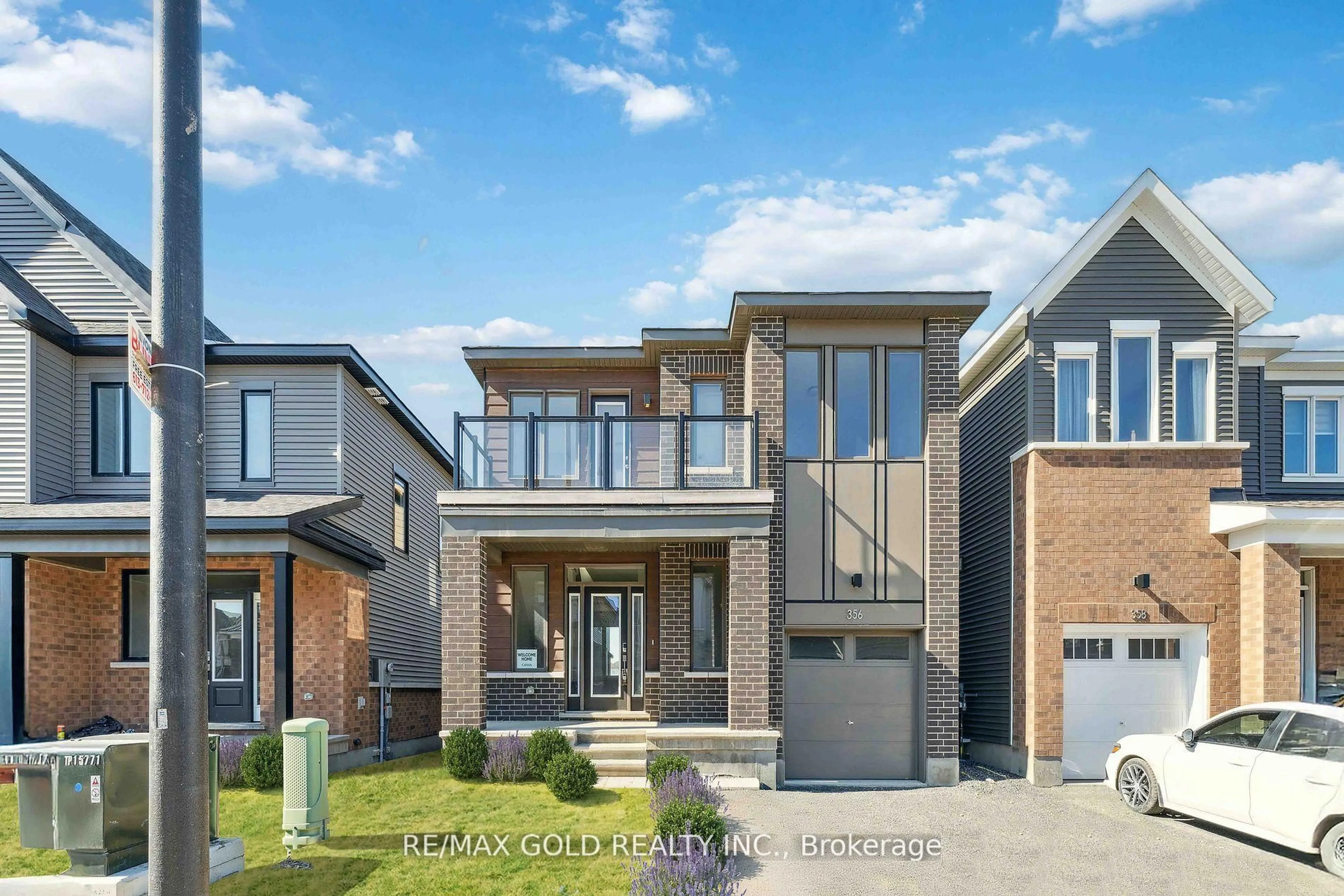 Home with brick exterior material, street for 356 Peninsula Rd, Richmond Ontario K0A 2Z0