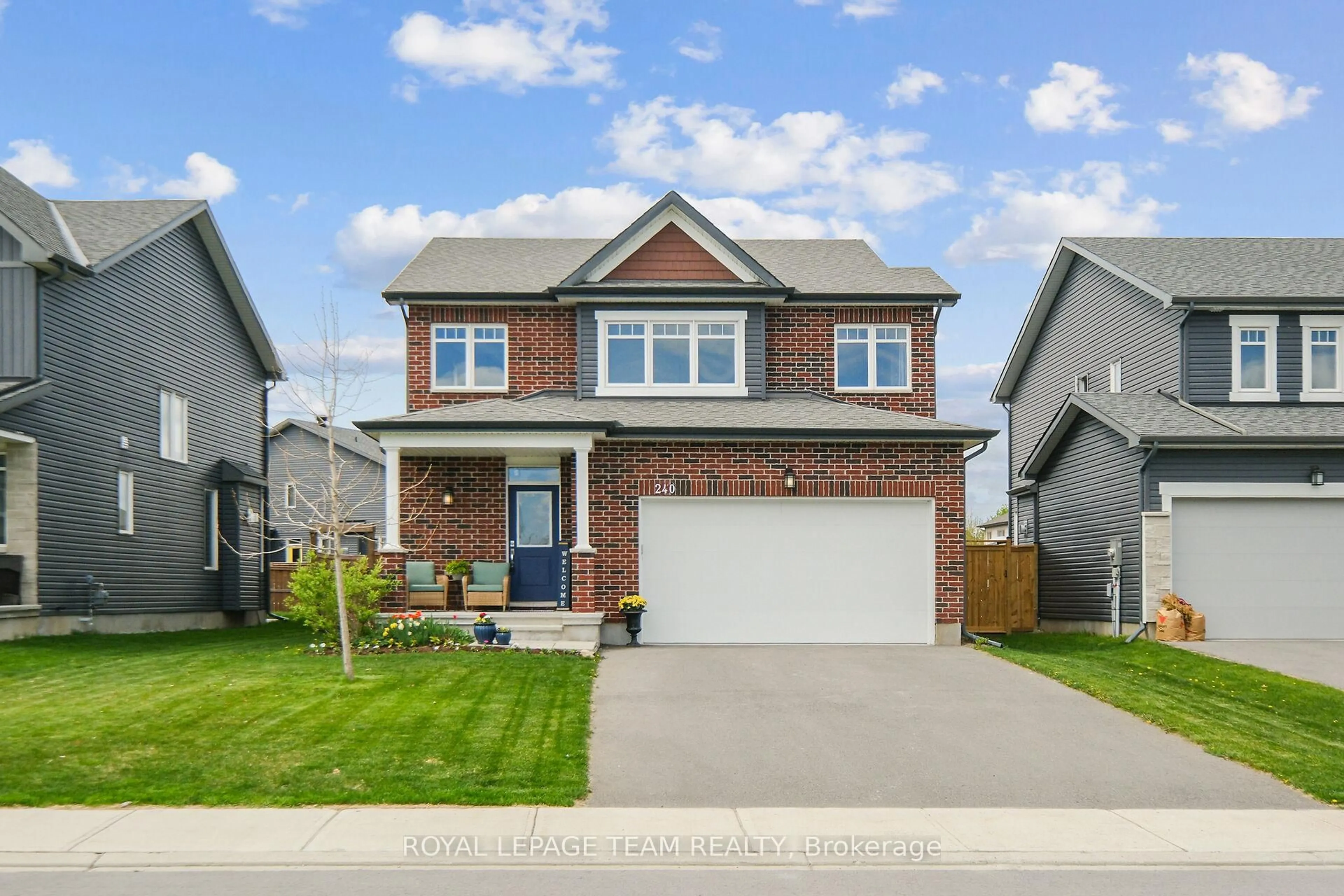 Home with brick exterior material, street for 240 Boyd St, Carleton Place Ontario K7C 0H3