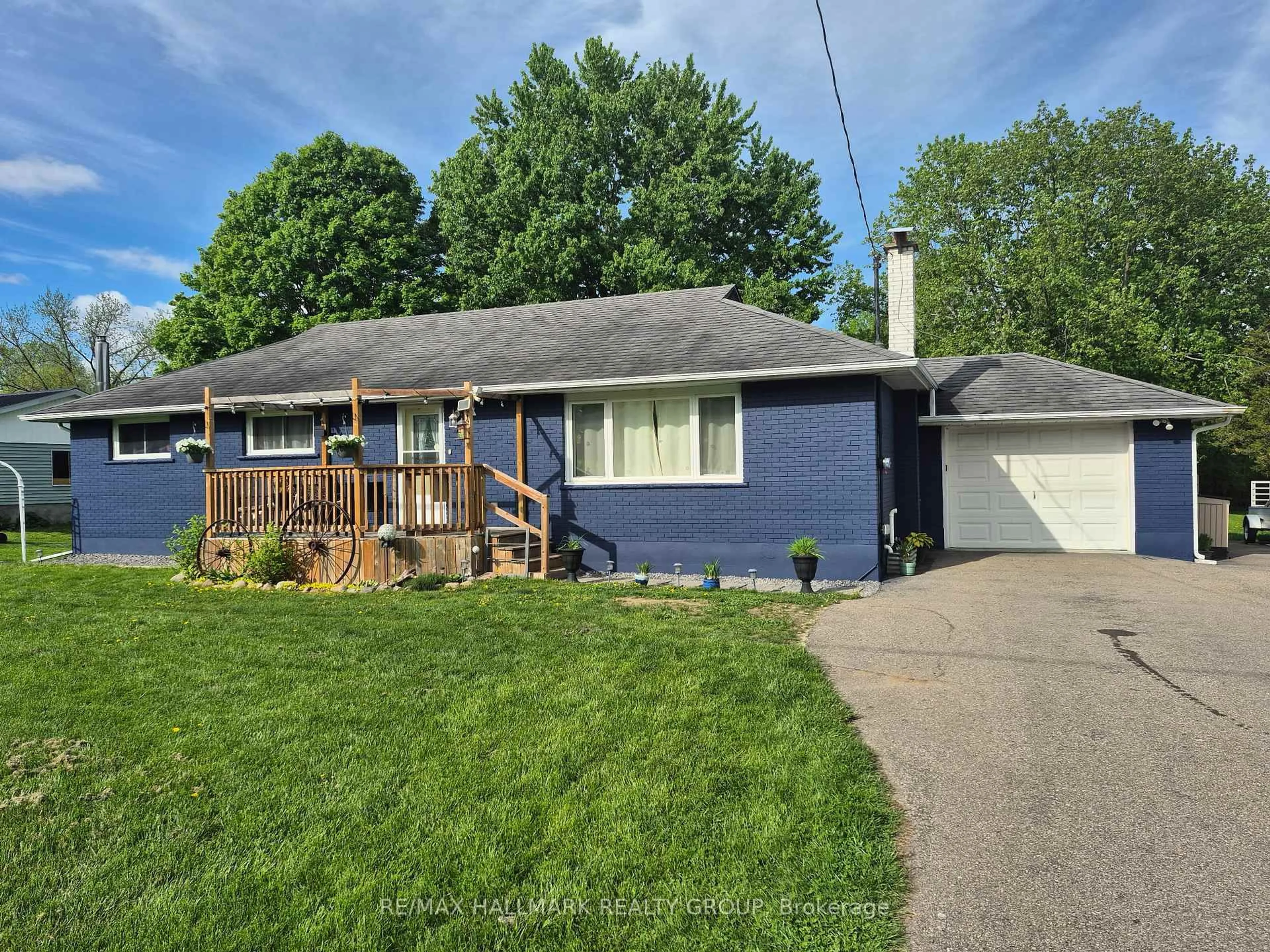 Home with vinyl exterior material, street for 5437 Brinston Rd, South Dundas Ontario L3P 3J3