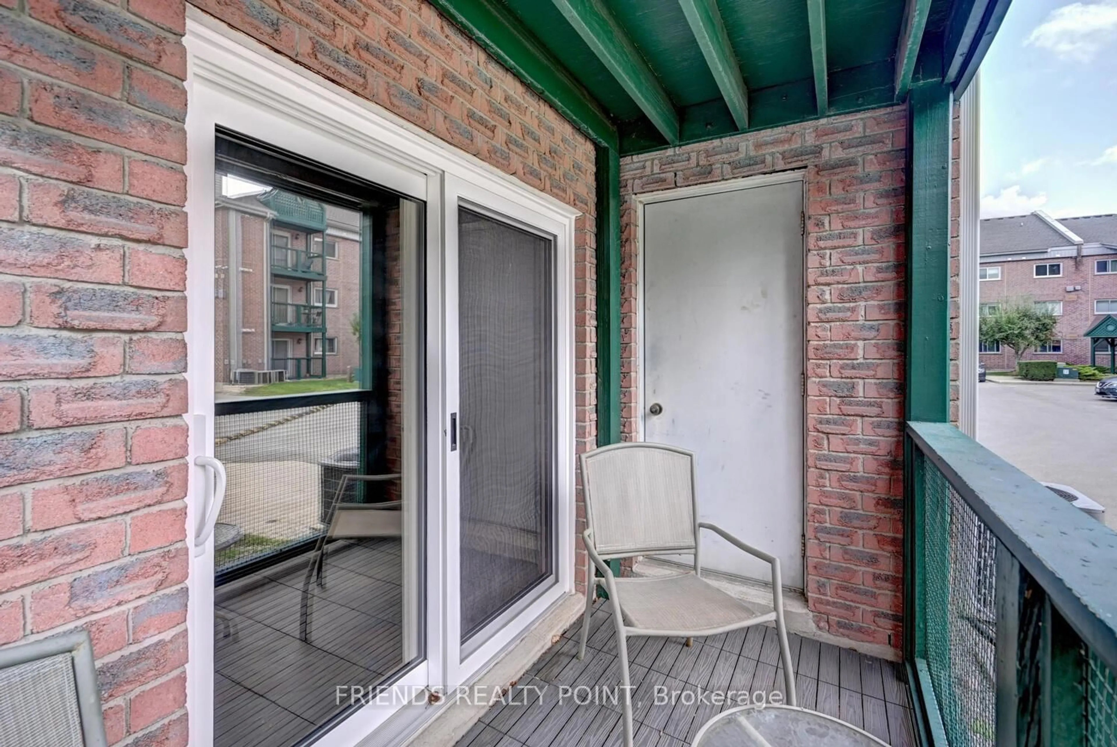 Balcony in the apartment, street for 3085 Kingsway Dr #1, Kitchener Ontario N2C 2P1