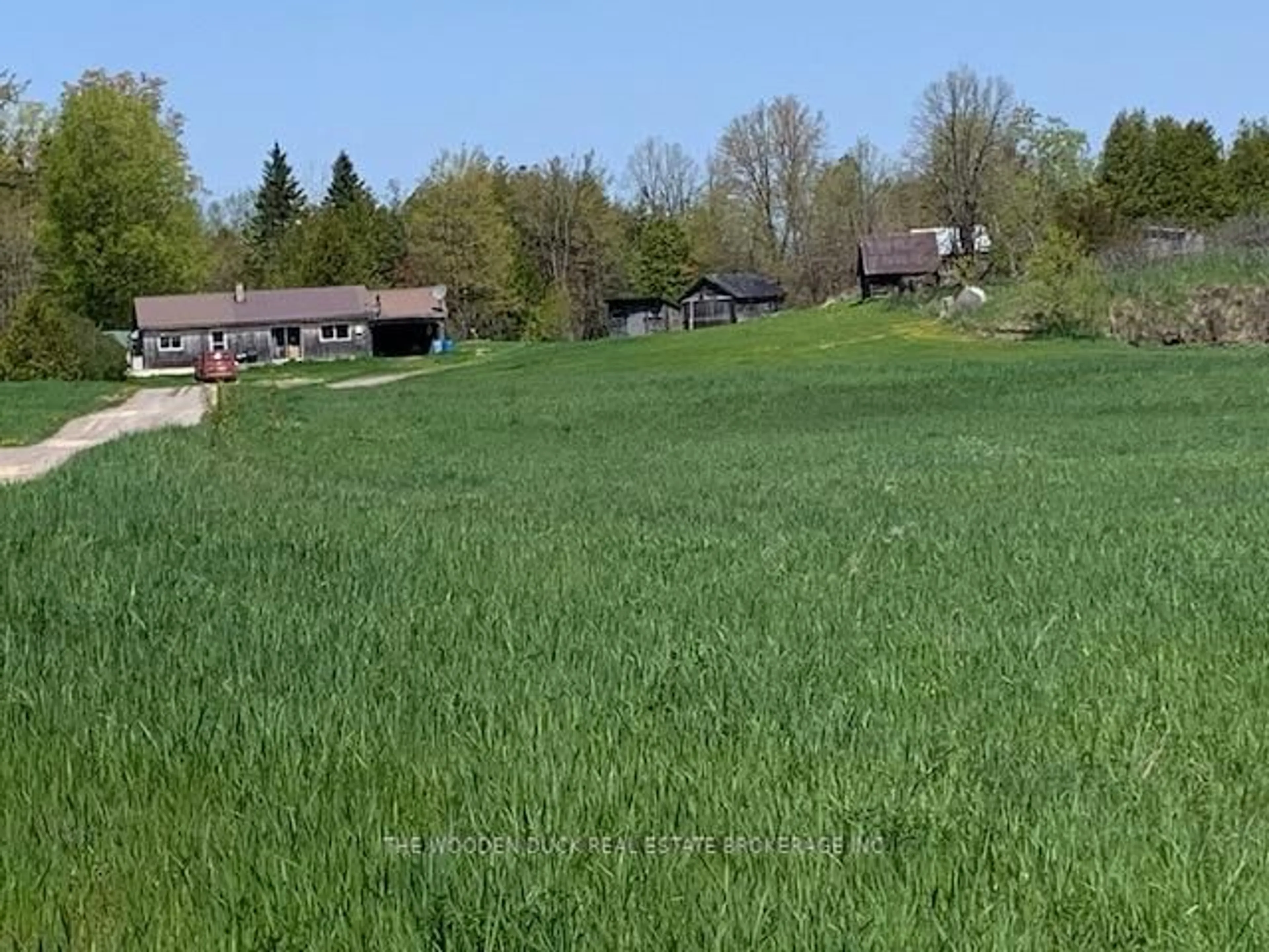 A pic from outside/outdoor area/front of a property/back of a property/a pic from drone, unknown for 172 Dewey Rd, Havelock-Belmont-Methuen Ontario K0L 1Z0