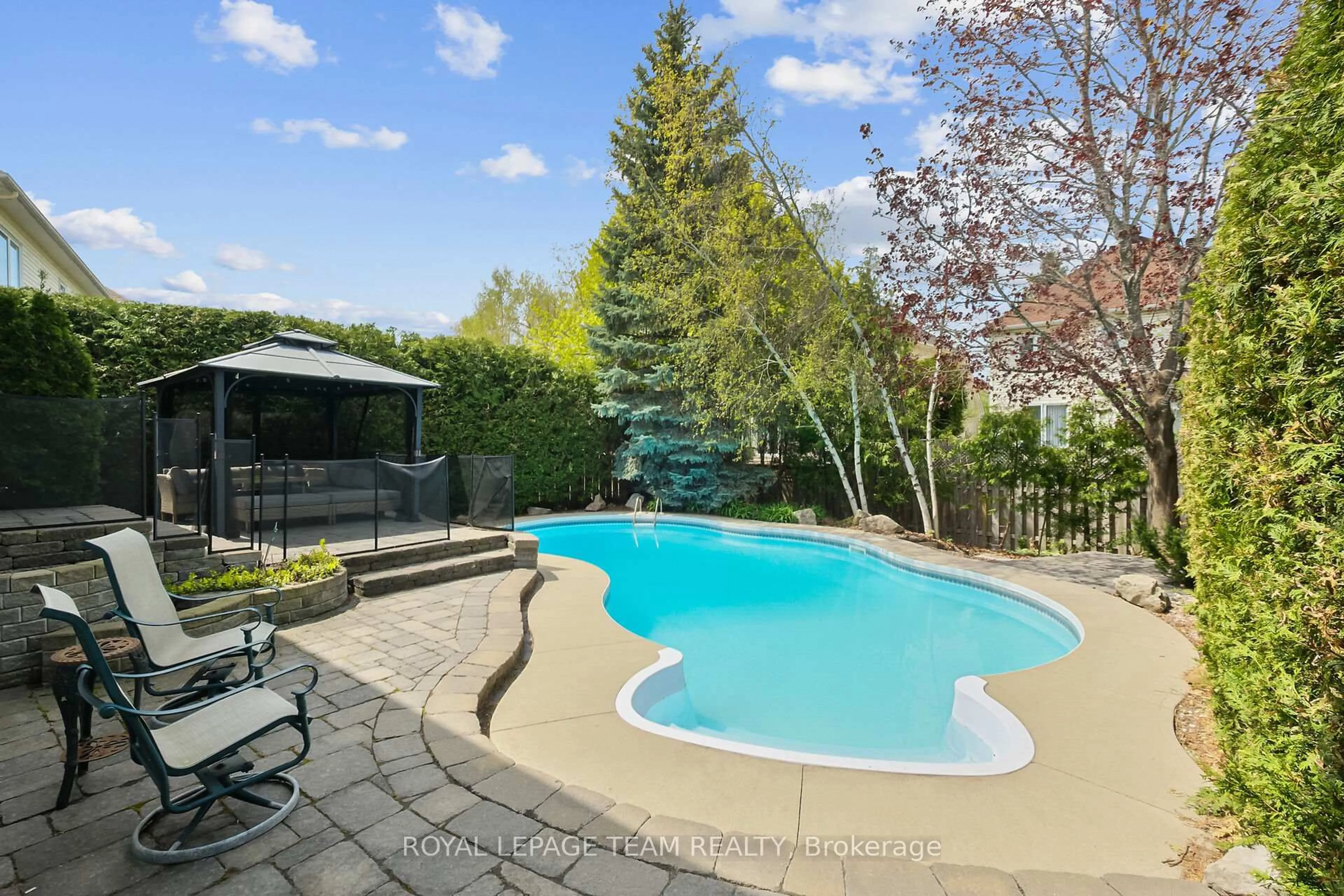 Pool for 14 Morgan's Grant Way, Ottawa Ontario K2K 2G5